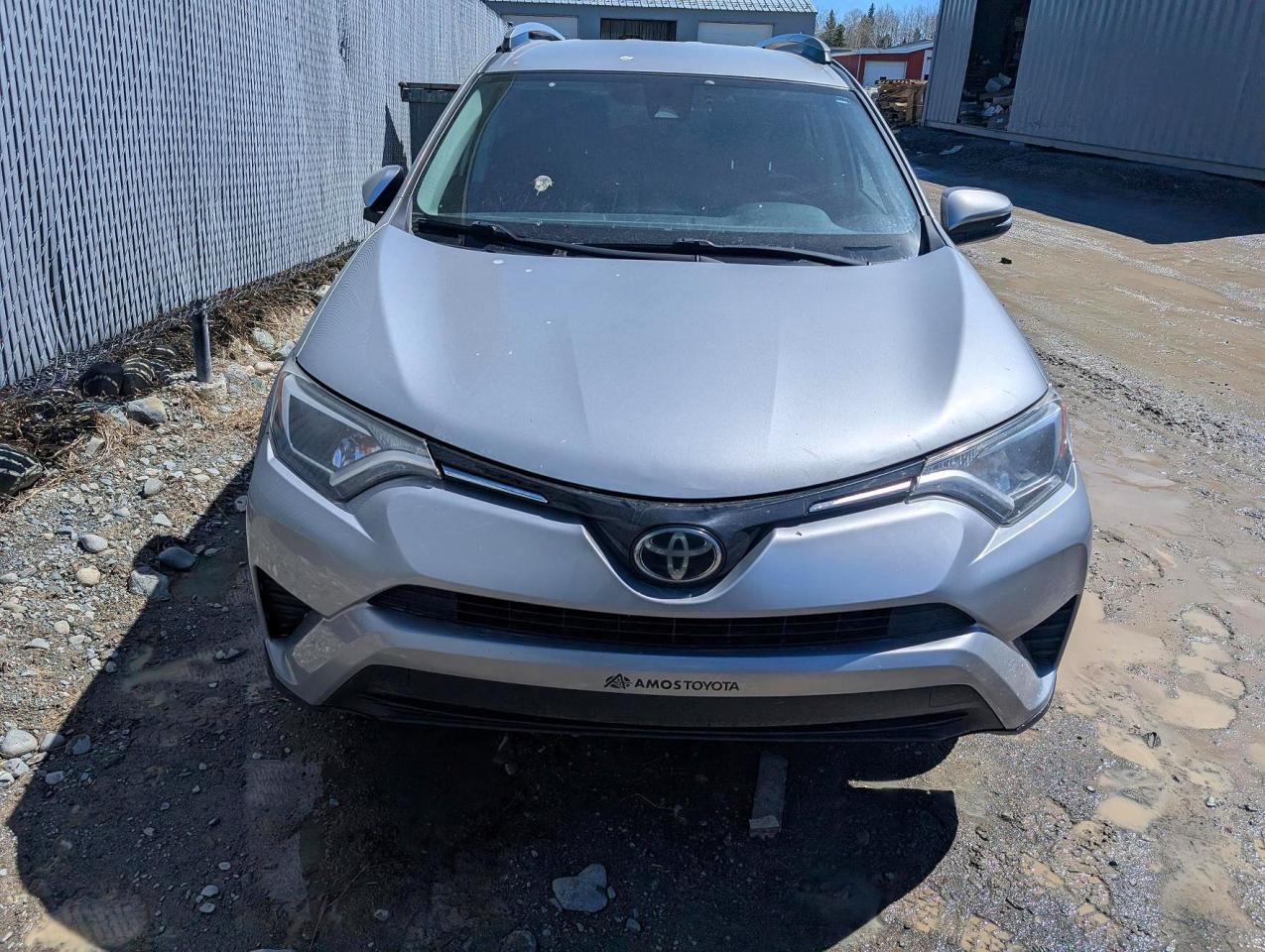 2018 TOYOTA RAV4 LE photo 13