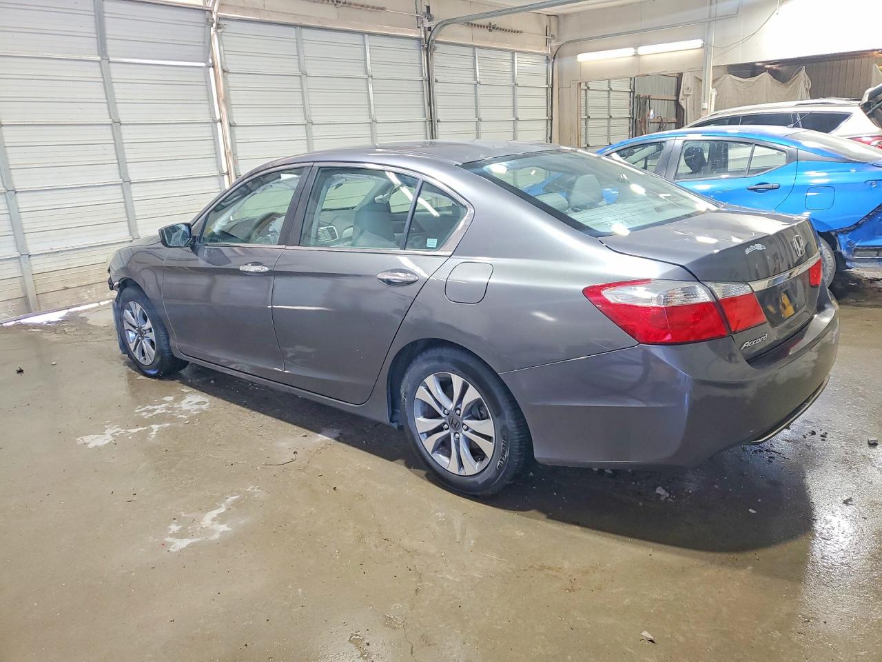 2013 HONDA ACCORD LX photo 2