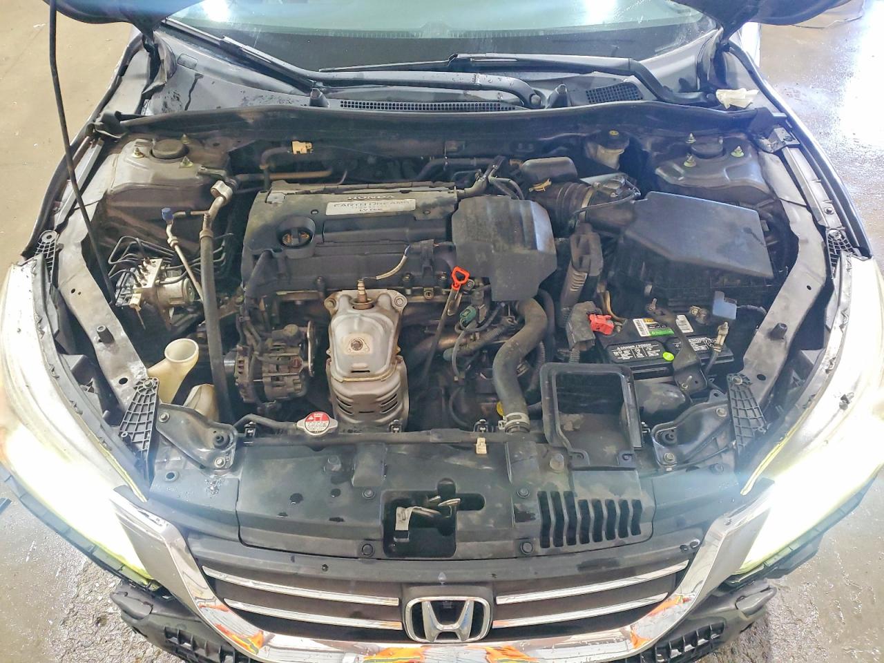 2013 HONDA ACCORD LX photo 11