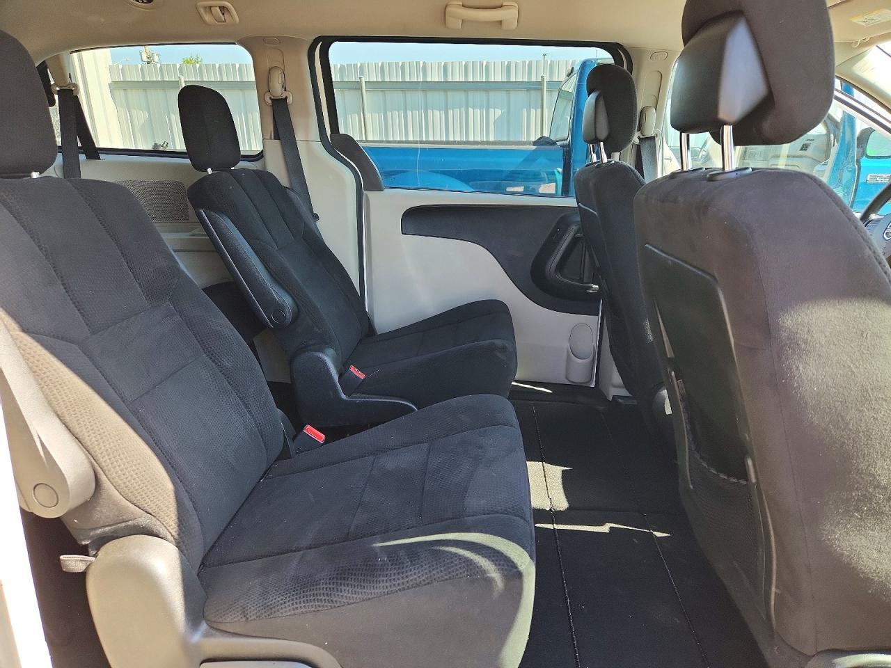 2013 DODGE GRAND CARAVAN SXT photo 21