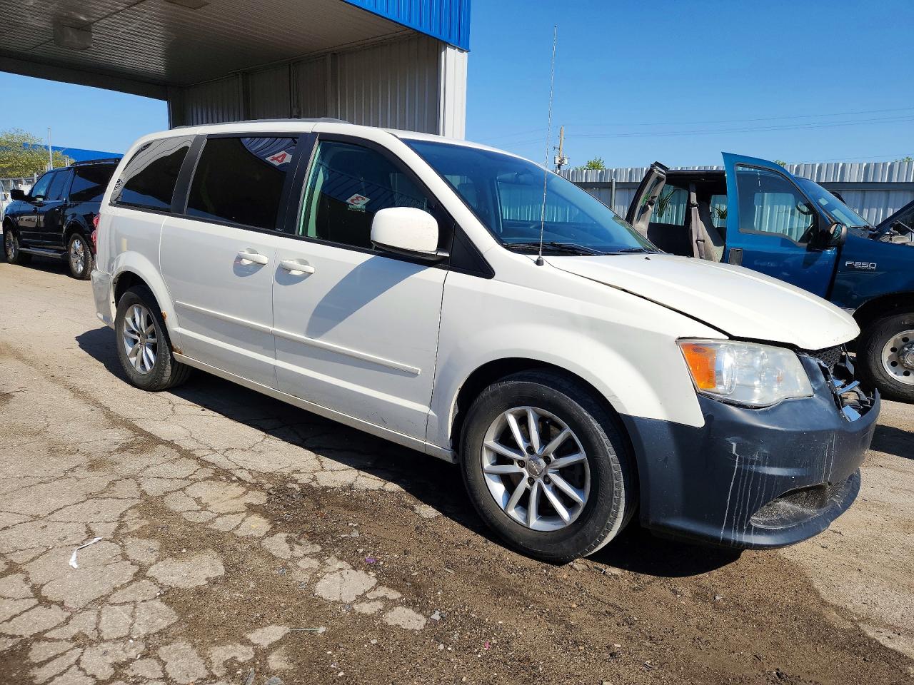2013 DODGE GRAND CARAVAN SXT photo 7