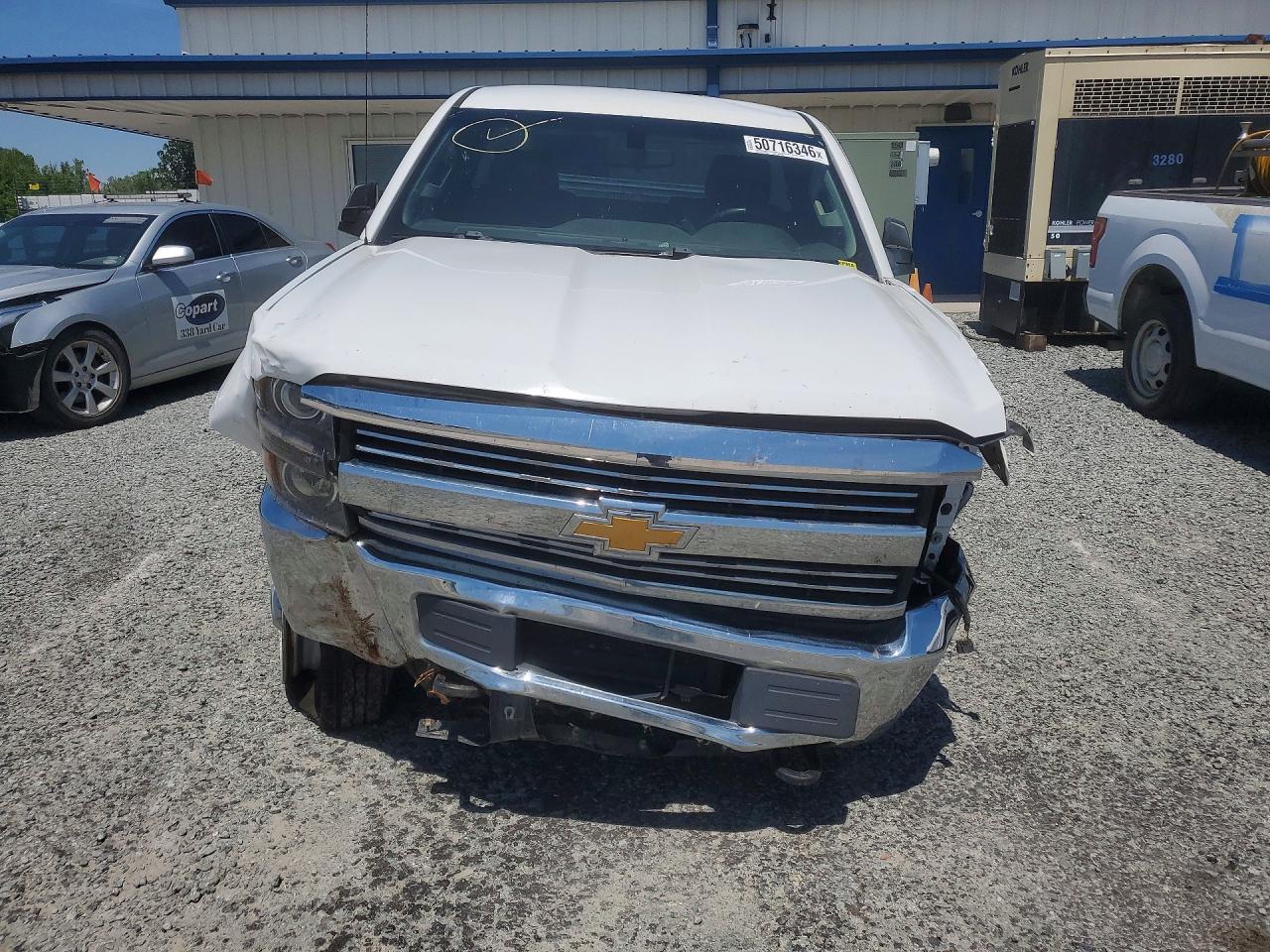 2017 CHEVROLET SILVERADO C2500 HEAVY DUTY photo 9