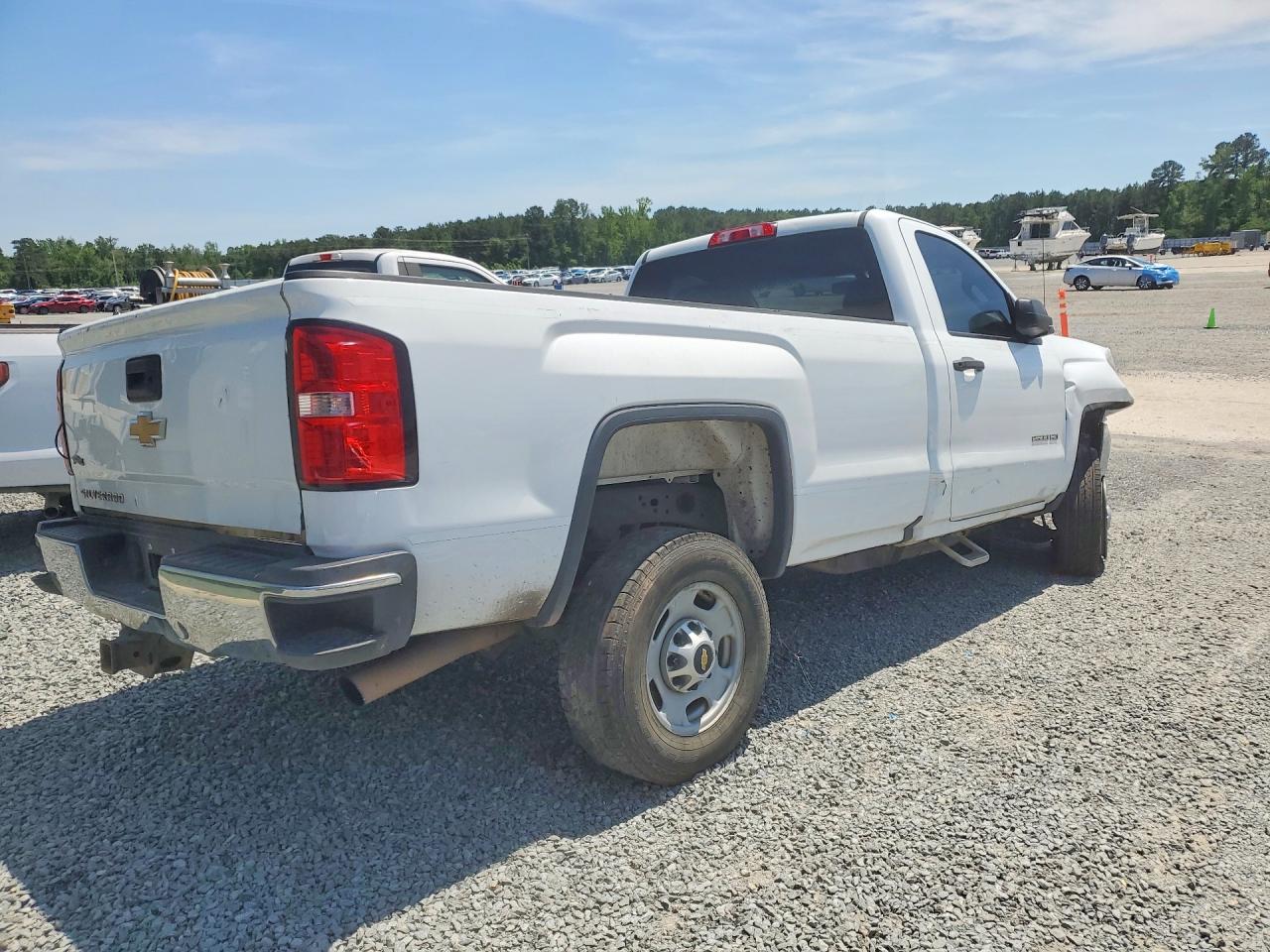 2017 CHEVROLET SILVERADO C2500 HEAVY DUTY photo 5