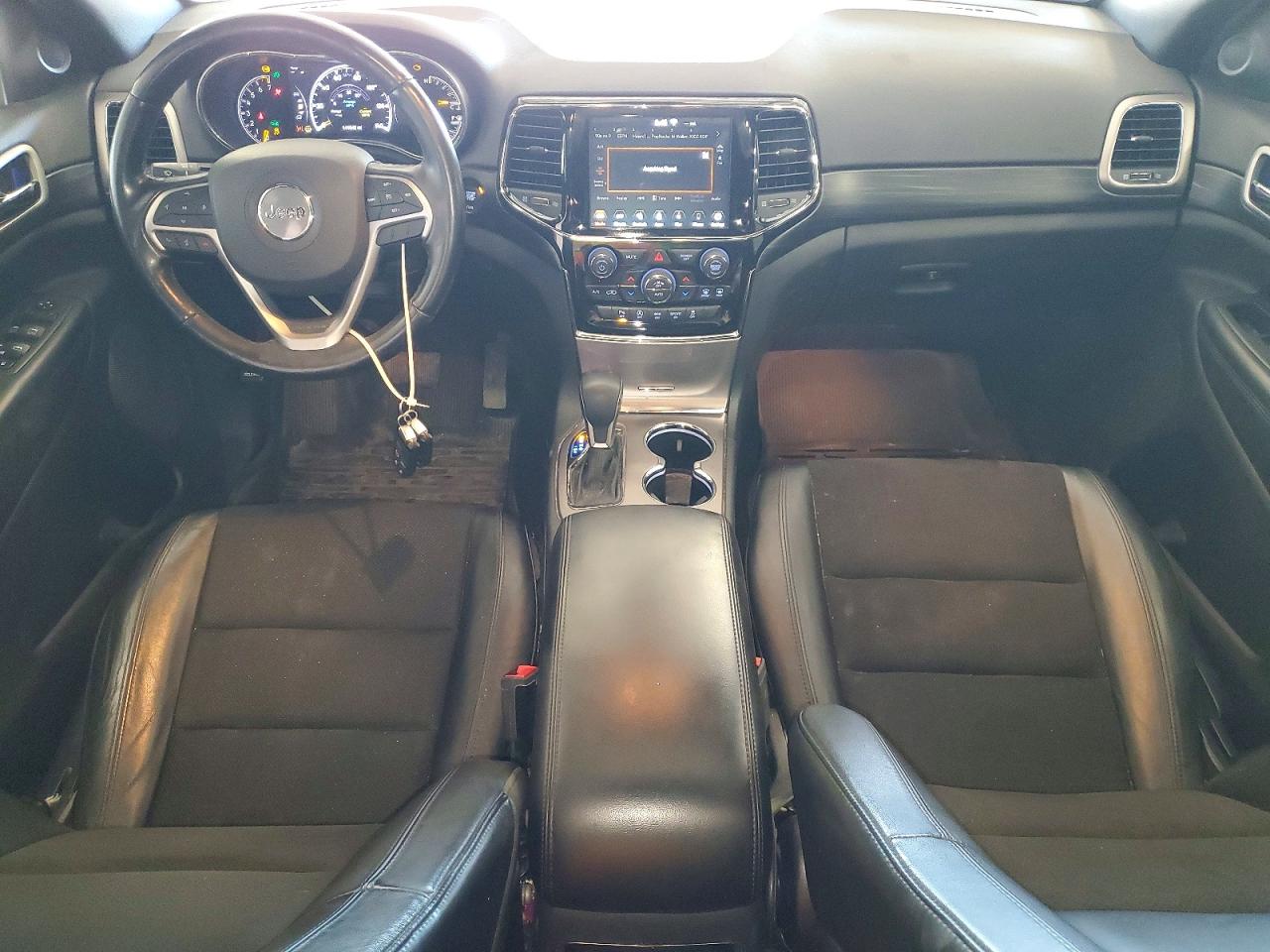 2019 JEEP GRAND CHEROKEE LAREDO photo 22
