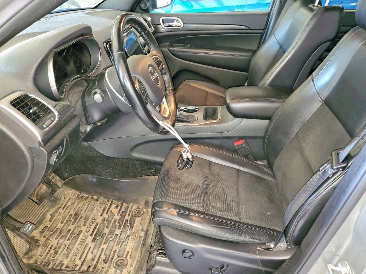 2019 JEEP GRAND CHEROKEE LAREDO photo 19