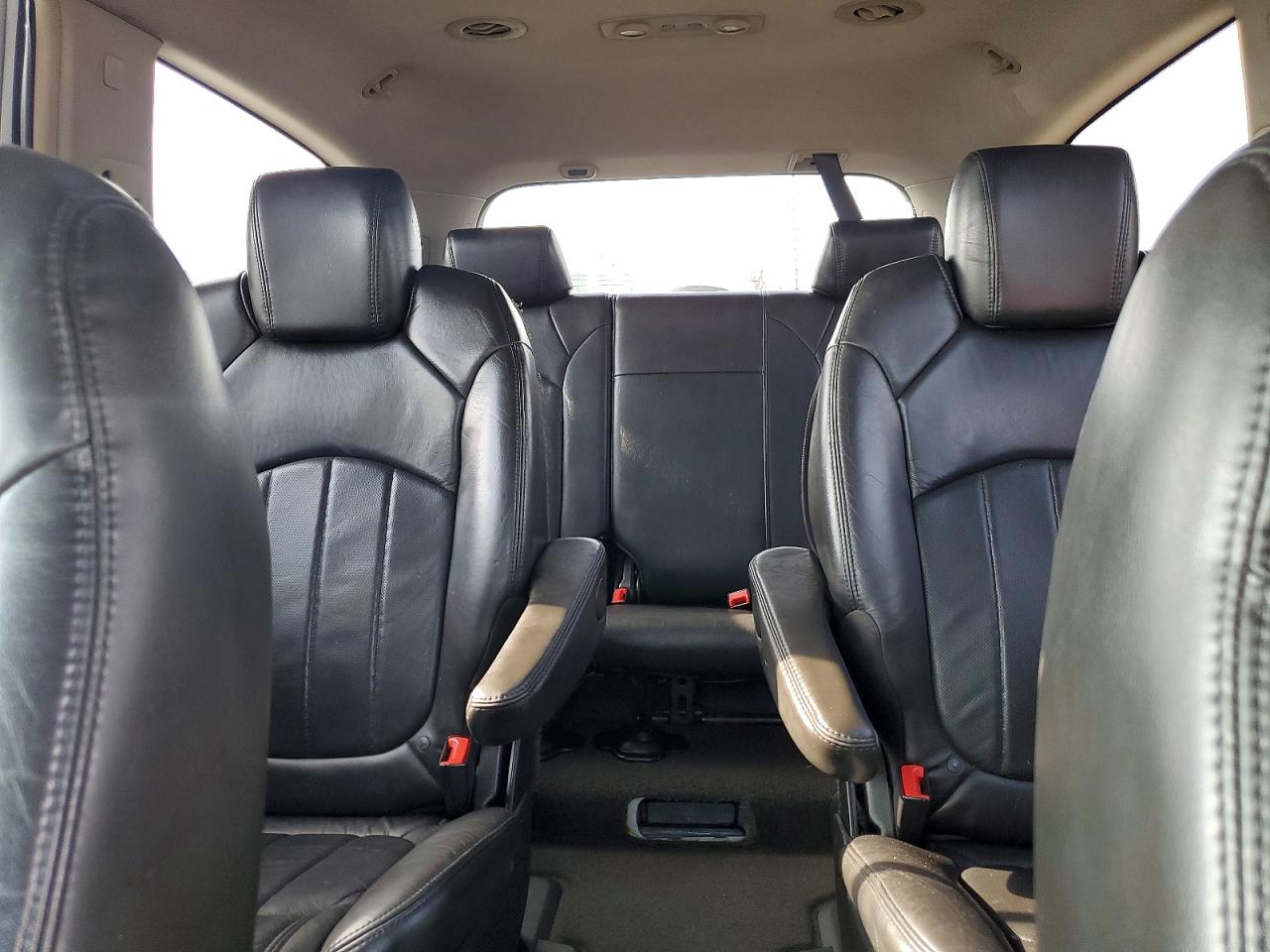 2009 BUICK ENCLAVE CXL photo 28