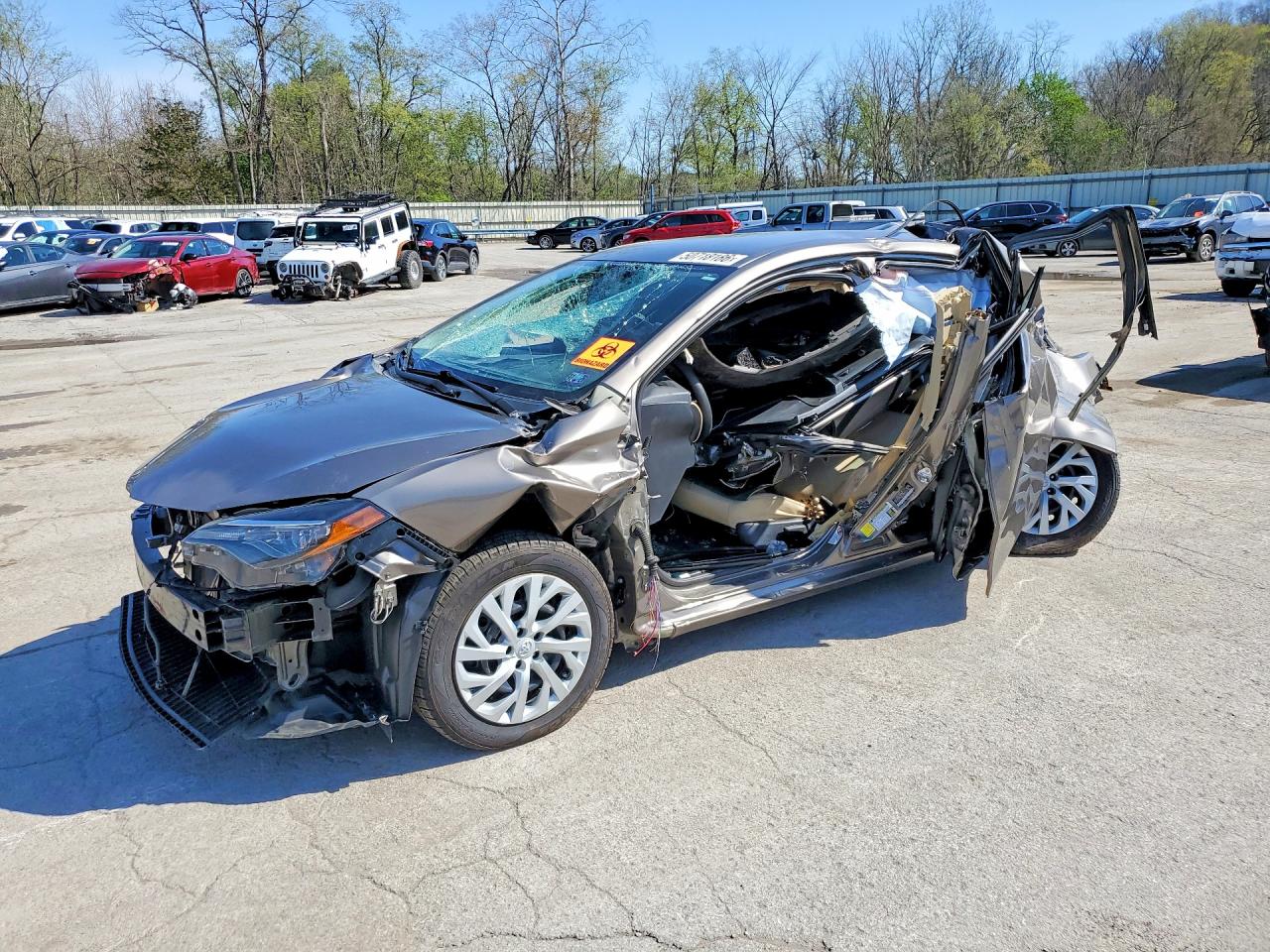 2018 TOYOTA COROLLA