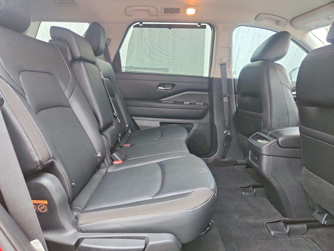 2023 NISSAN PATHFINDER SL photo 31