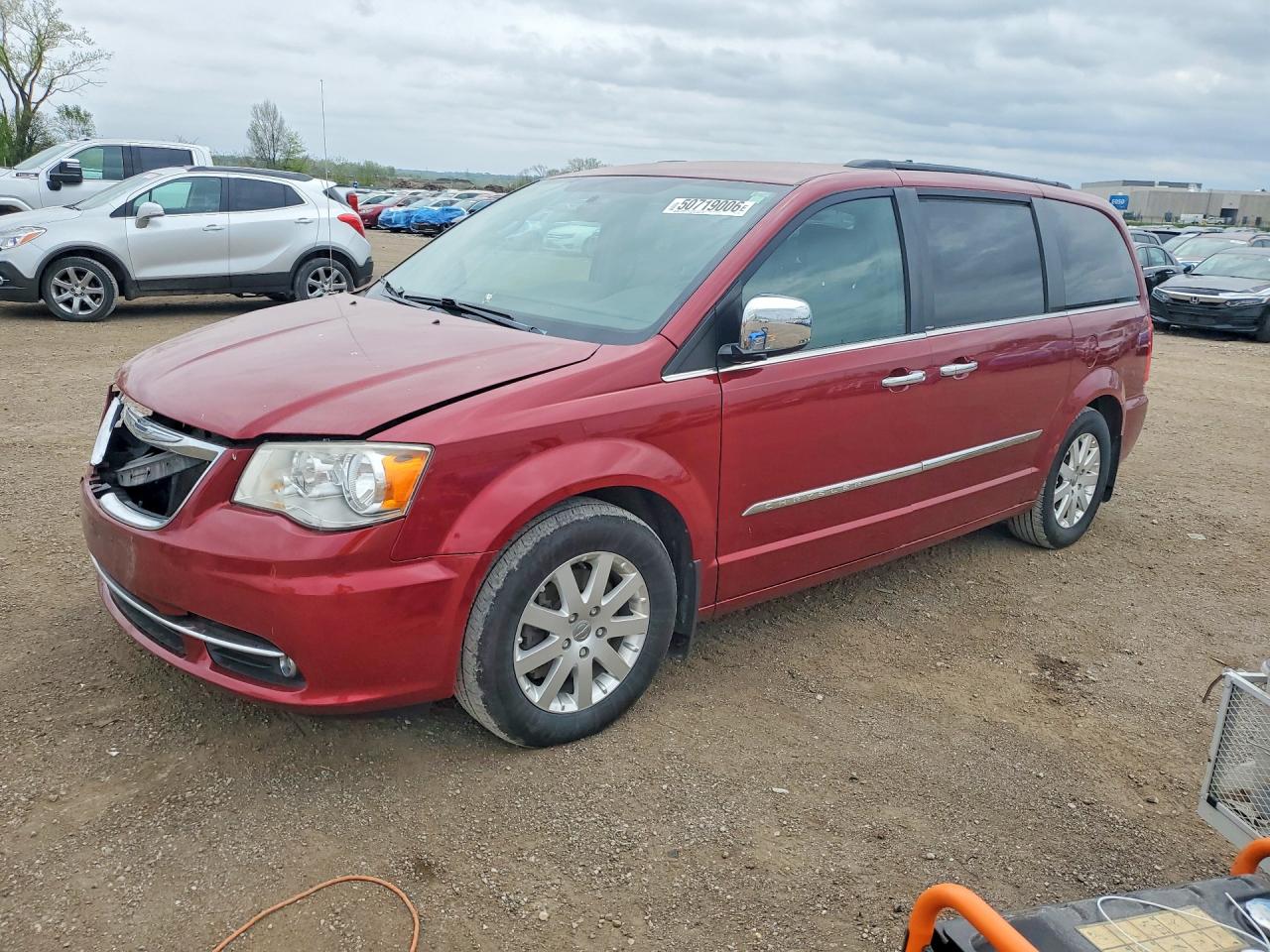 2012 CHRYSLER TOWN & COUNTRY
