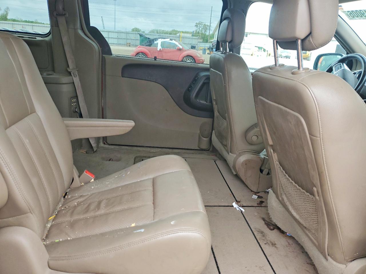 2012 CHRYSLER TOWN & COUNTRY TOURING L photo 21