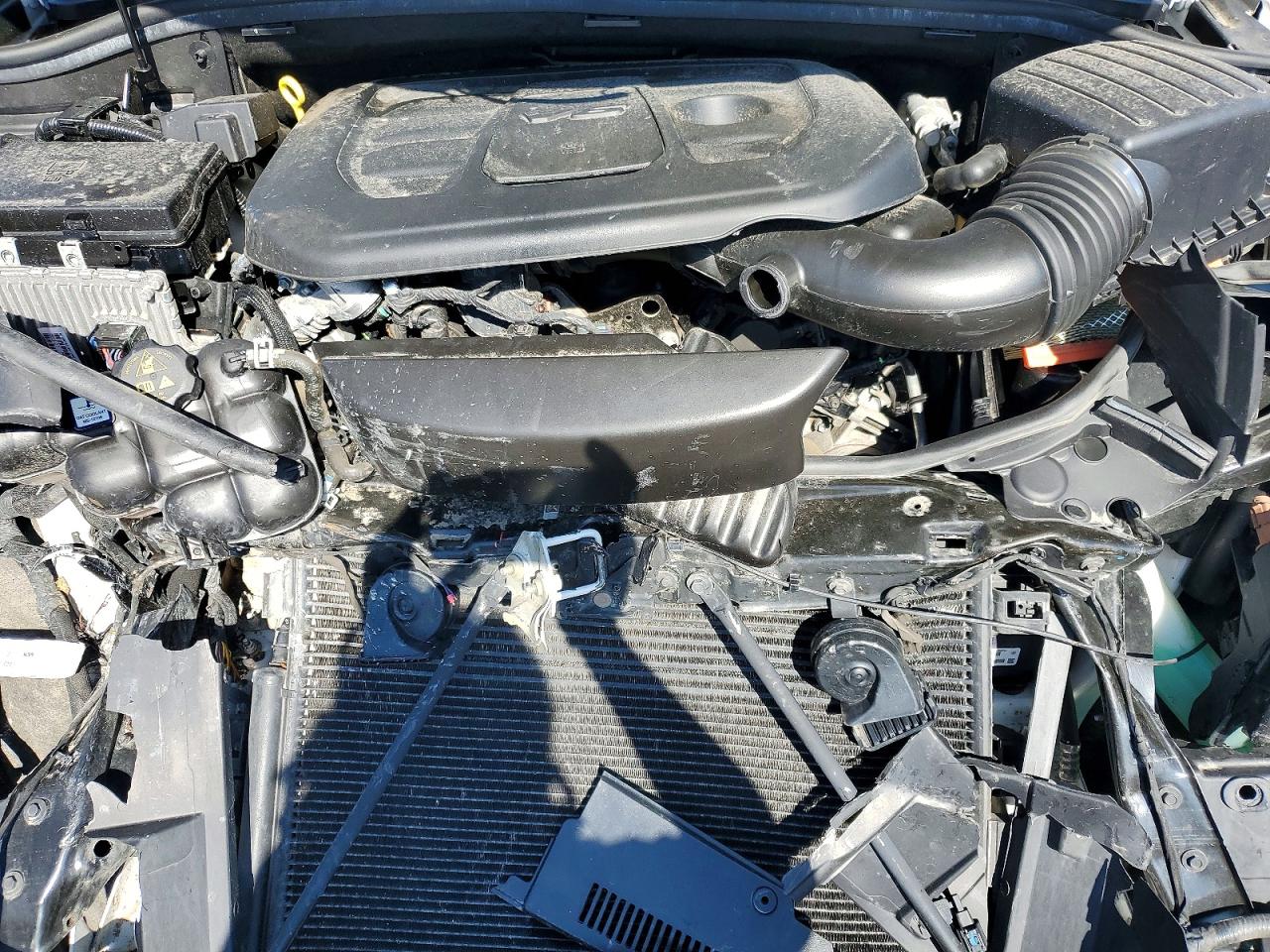 2022 JEEP GRAND CHEROKEE LAREDO E photo 23