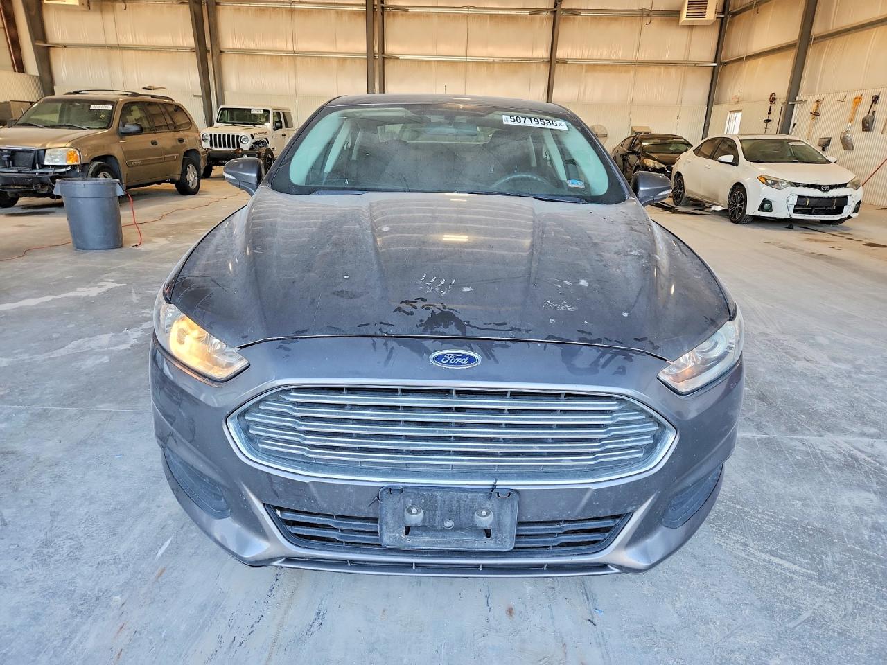 2014 FORD FUSION SE photo 9
