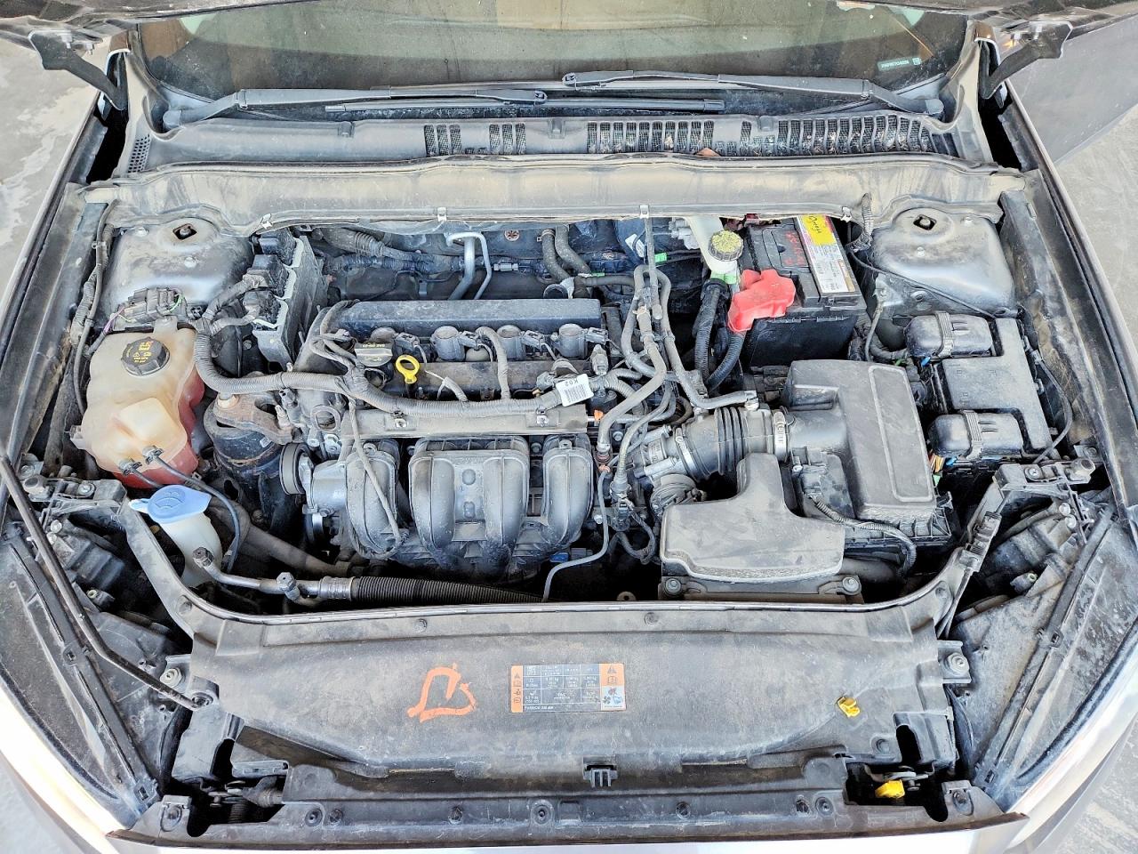 2014 FORD FUSION SE photo 21