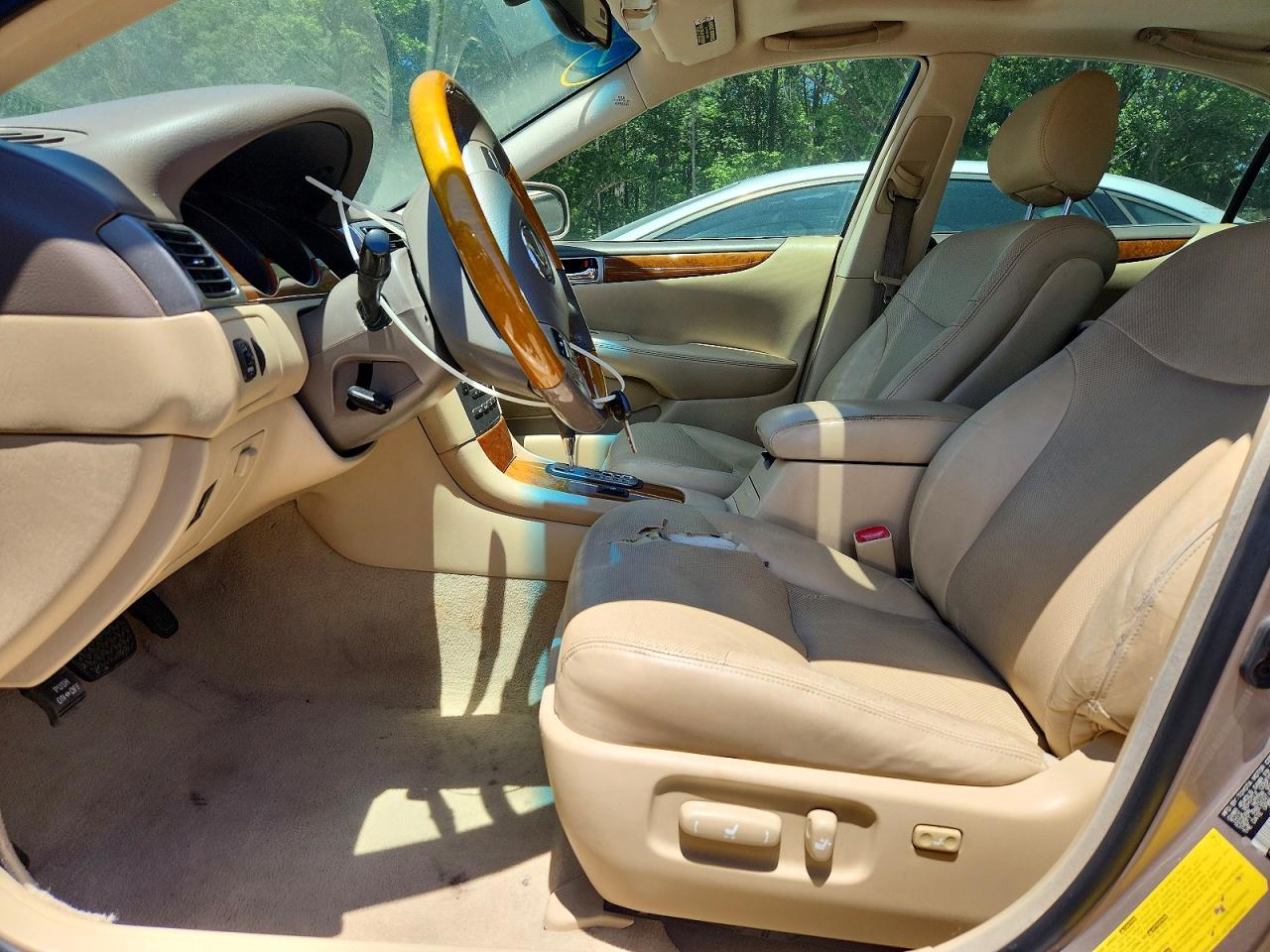 2005 LEXUS ES 330 photo 13