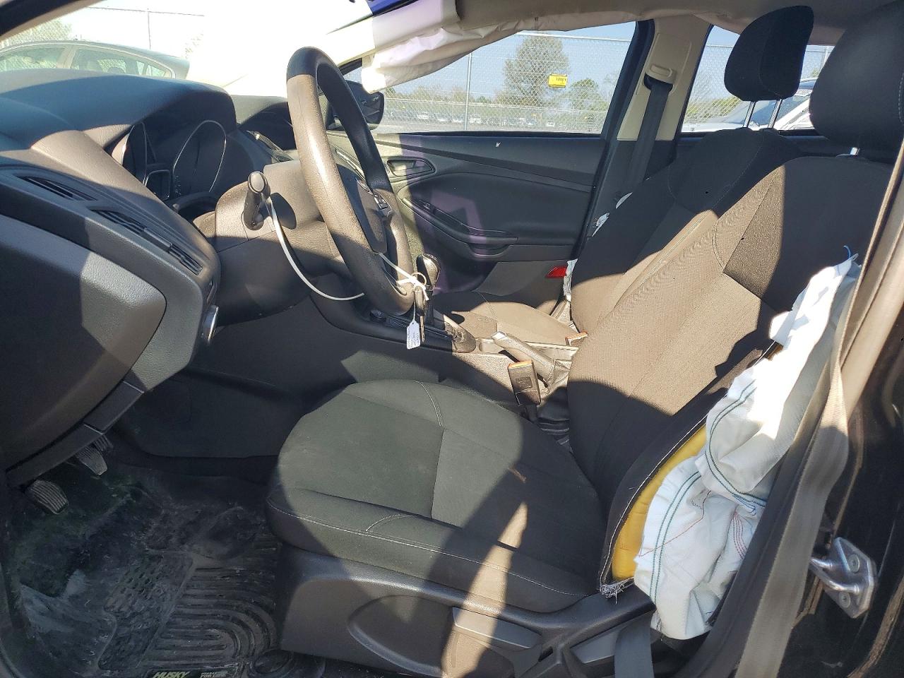 2018 FORD FOCUS S photo 19