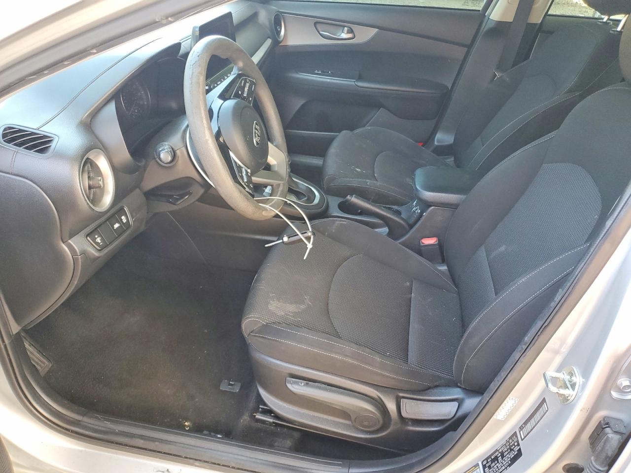 2021 KIA FORTE LXS photo 13