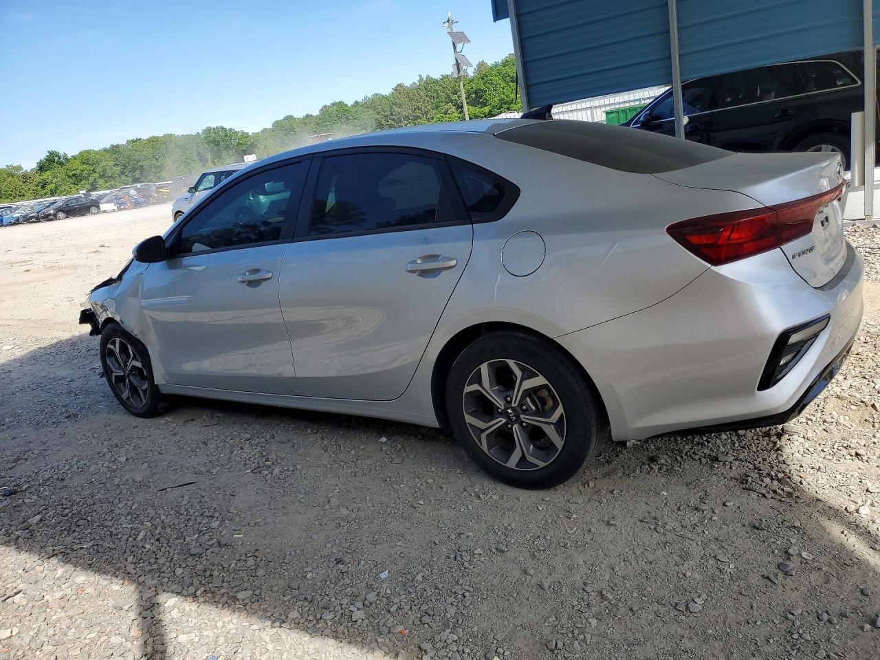 2021 KIA FORTE LXS photo 3