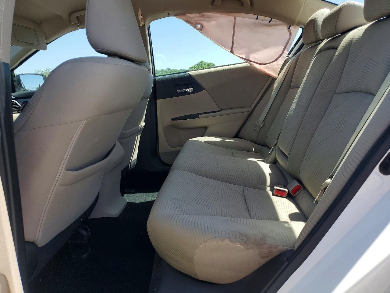 2015 HONDA ACCORD LX photo 19