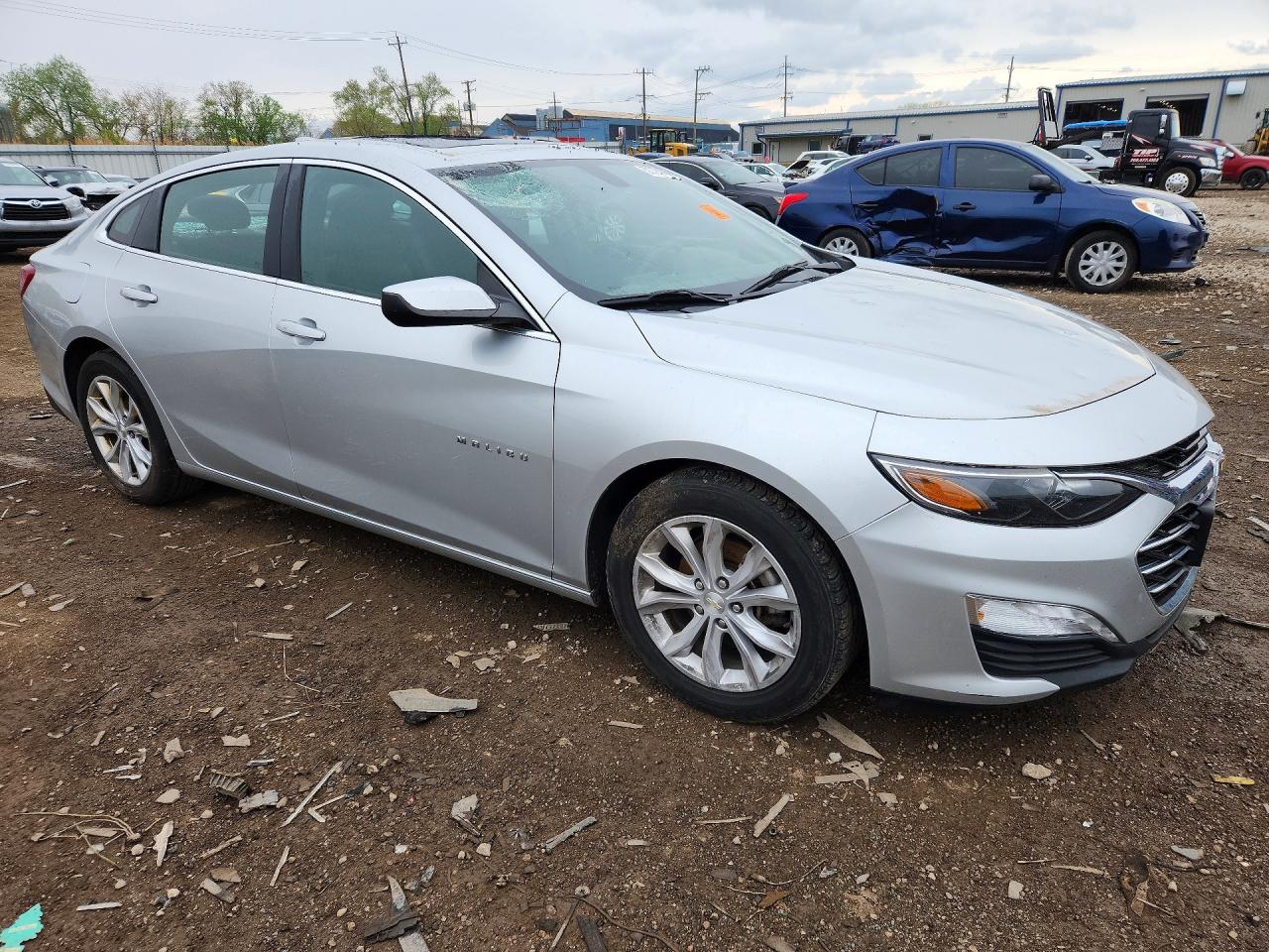 2020 CHEVROLET MALIBU LT photo 4