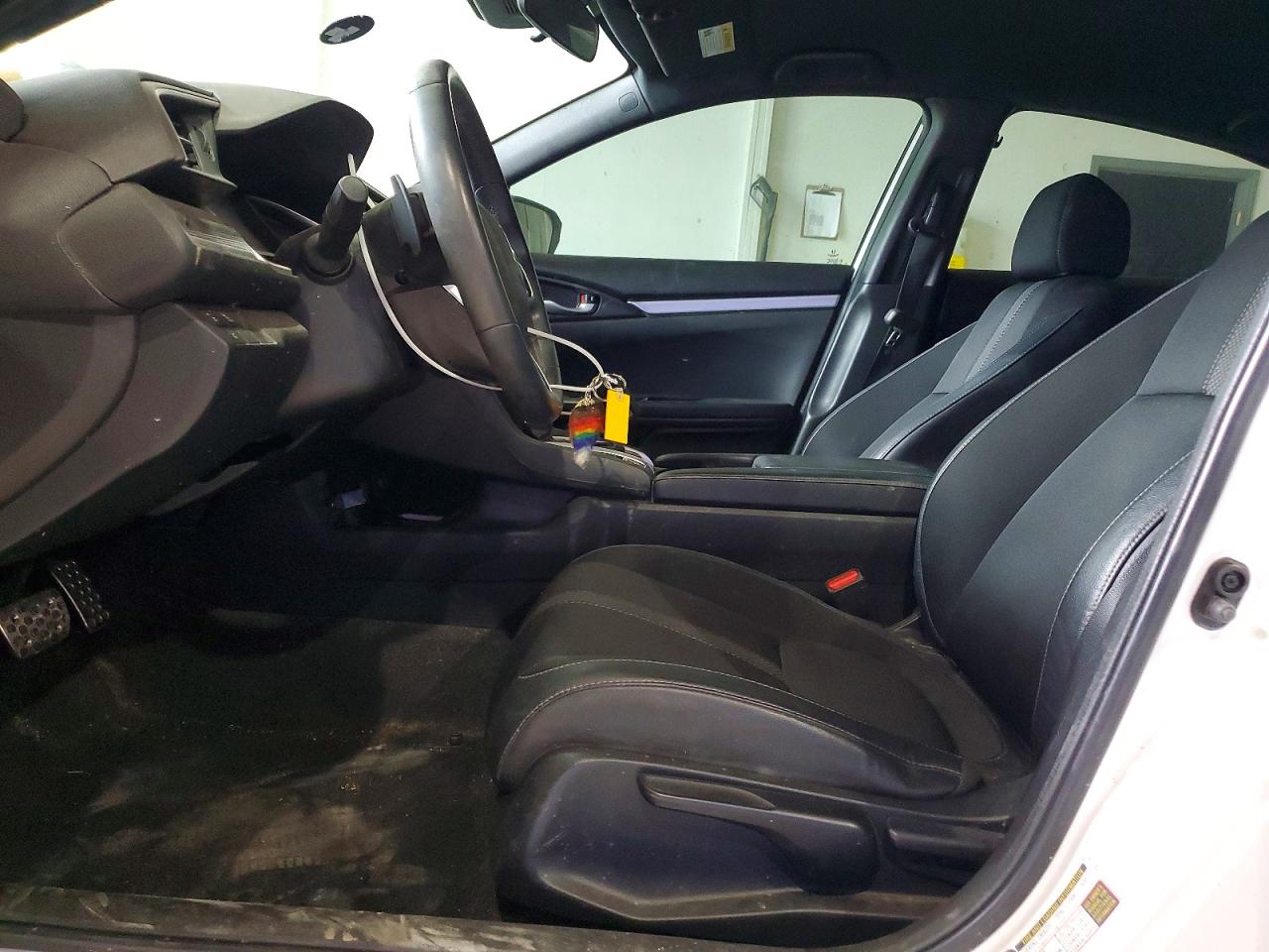 2020 HONDA CIVIC SPORT photo 13