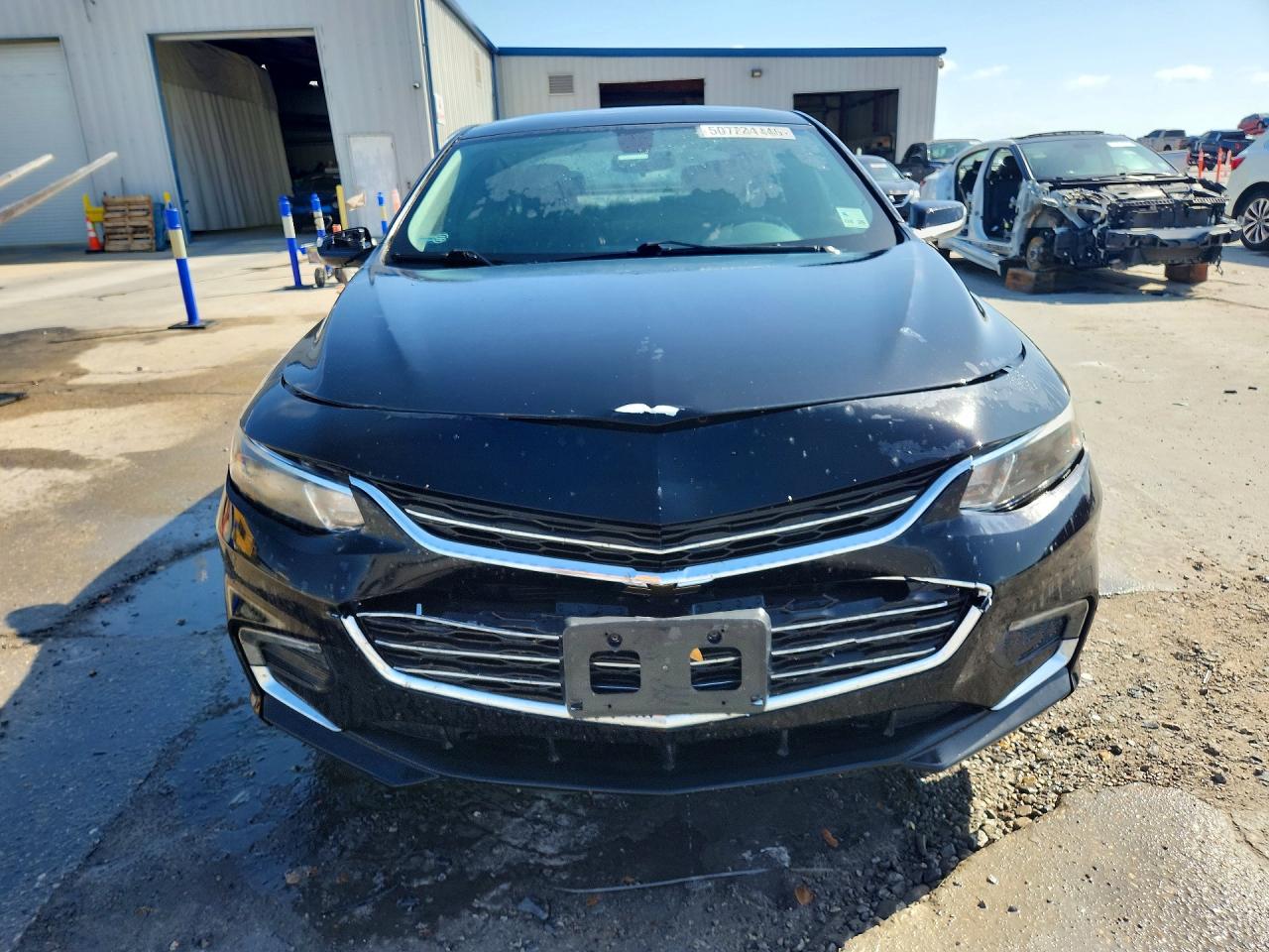 2017 CHEVROLET MALIBU LT photo 5