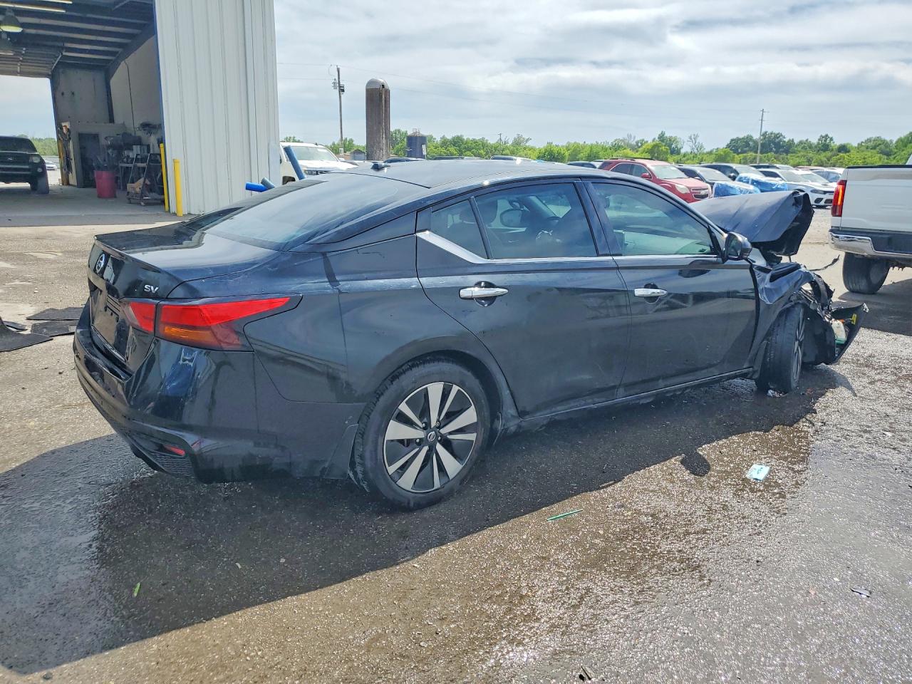 2019 NISSAN ALTIMA SV photo 5