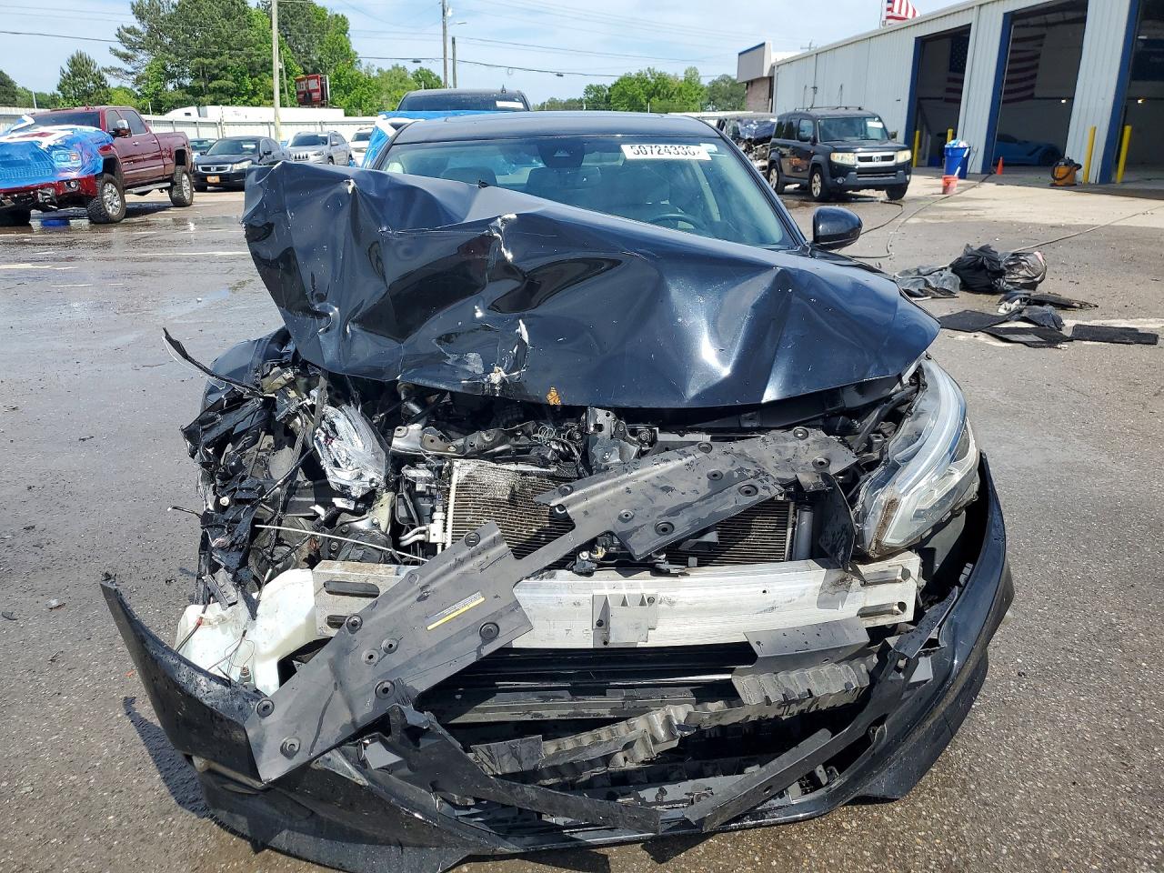 2019 NISSAN ALTIMA SV photo 9