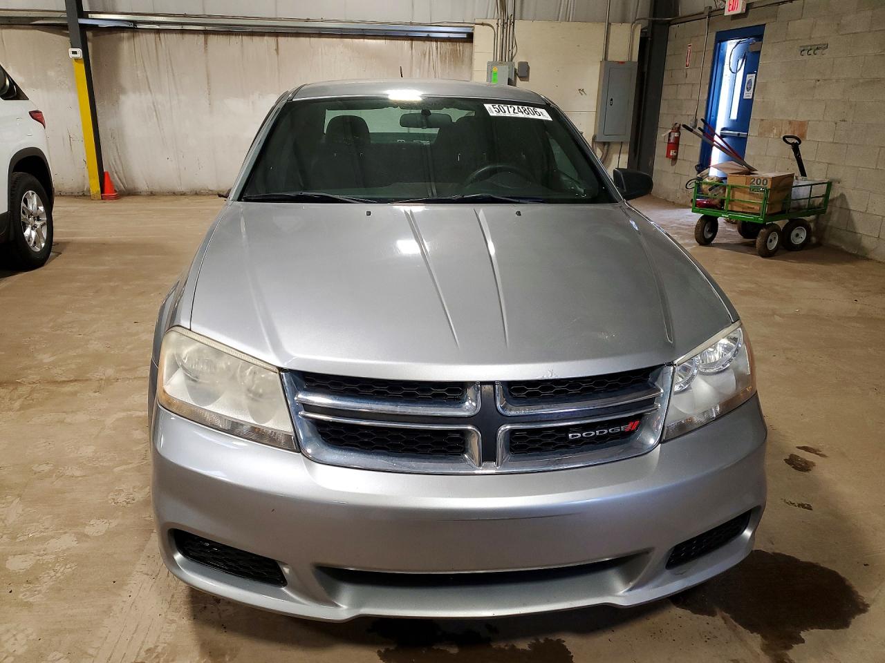 2014 DODGE AVENGER SE photo 5