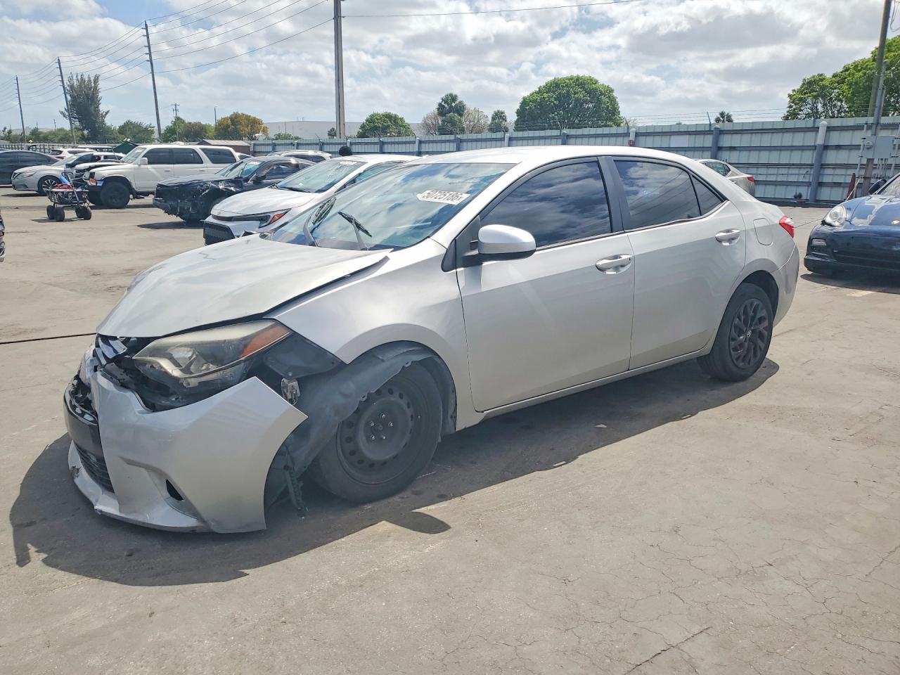 2016 TOYOTA COROLLA