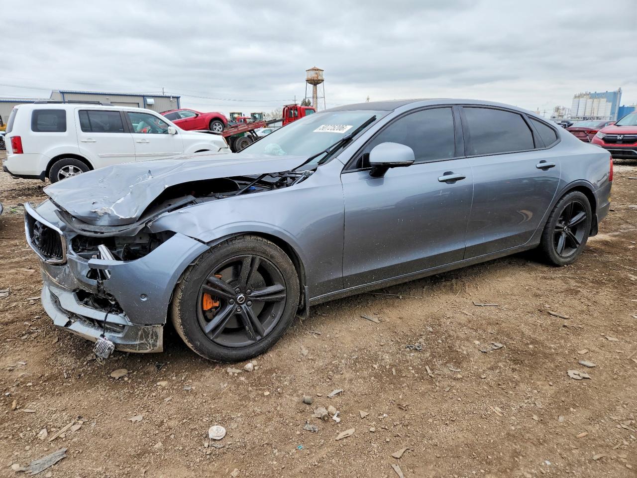 2018 VOLVO S90