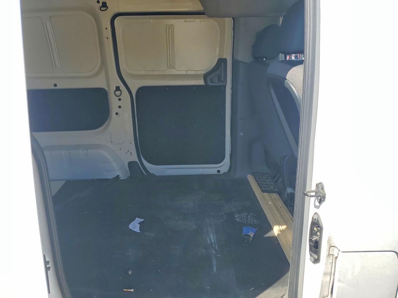 2021 NISSAN NV200 S photo 11