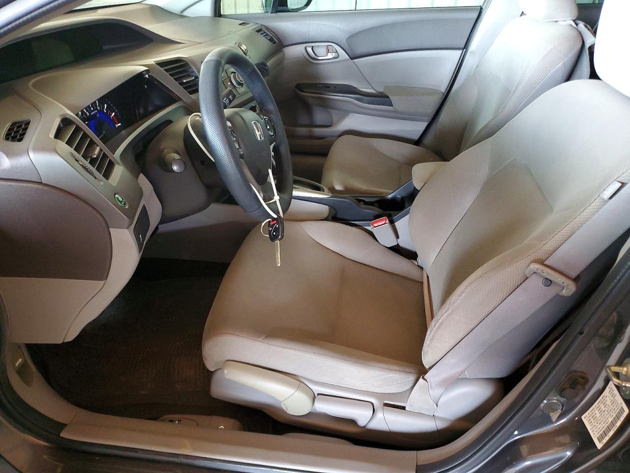 2012 HONDA CIVIC HF photo 19
