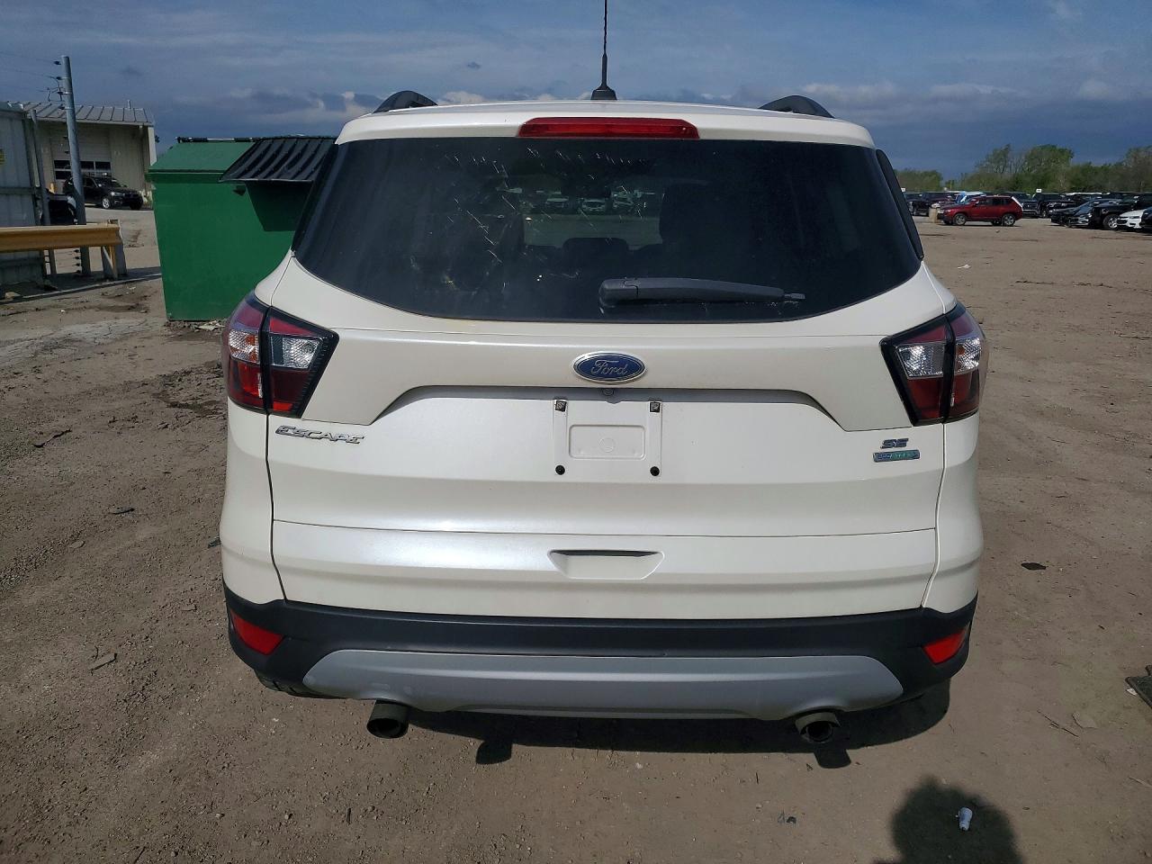 2018 FORD ESCAPE SE photo 11
