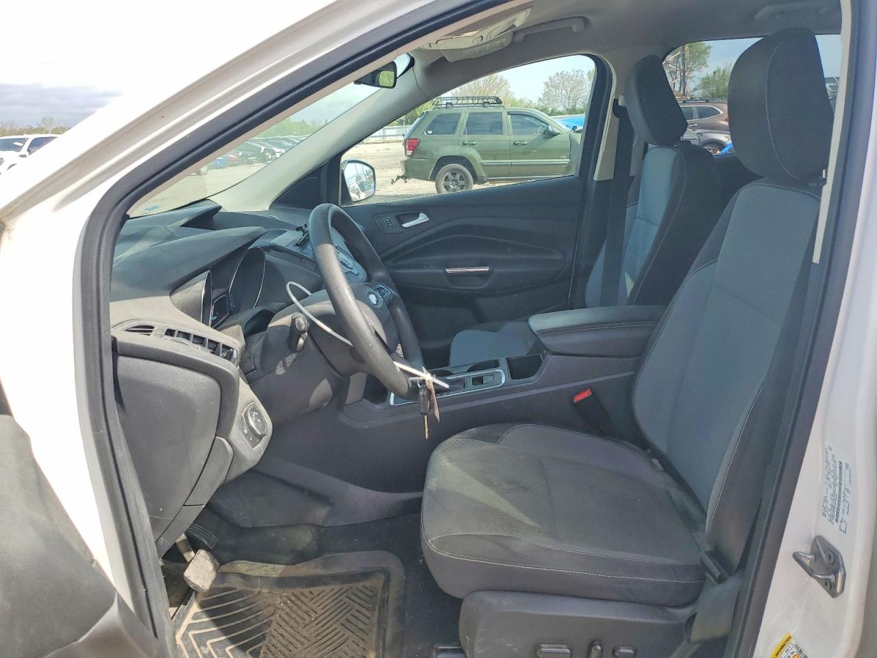 2018 FORD ESCAPE SE photo 13