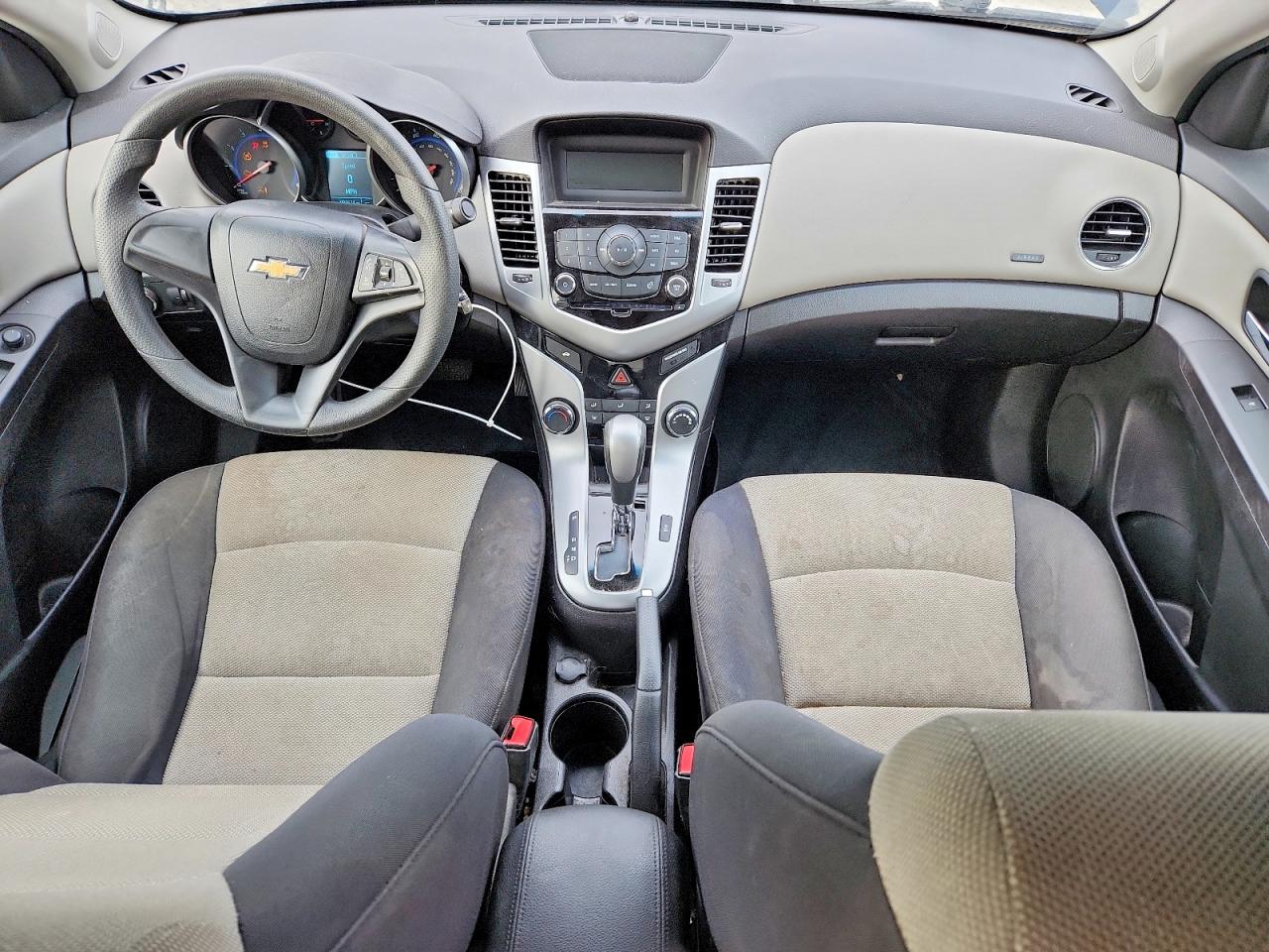 2016 CHEVROLET CRUZE LIMITED LS photo 15