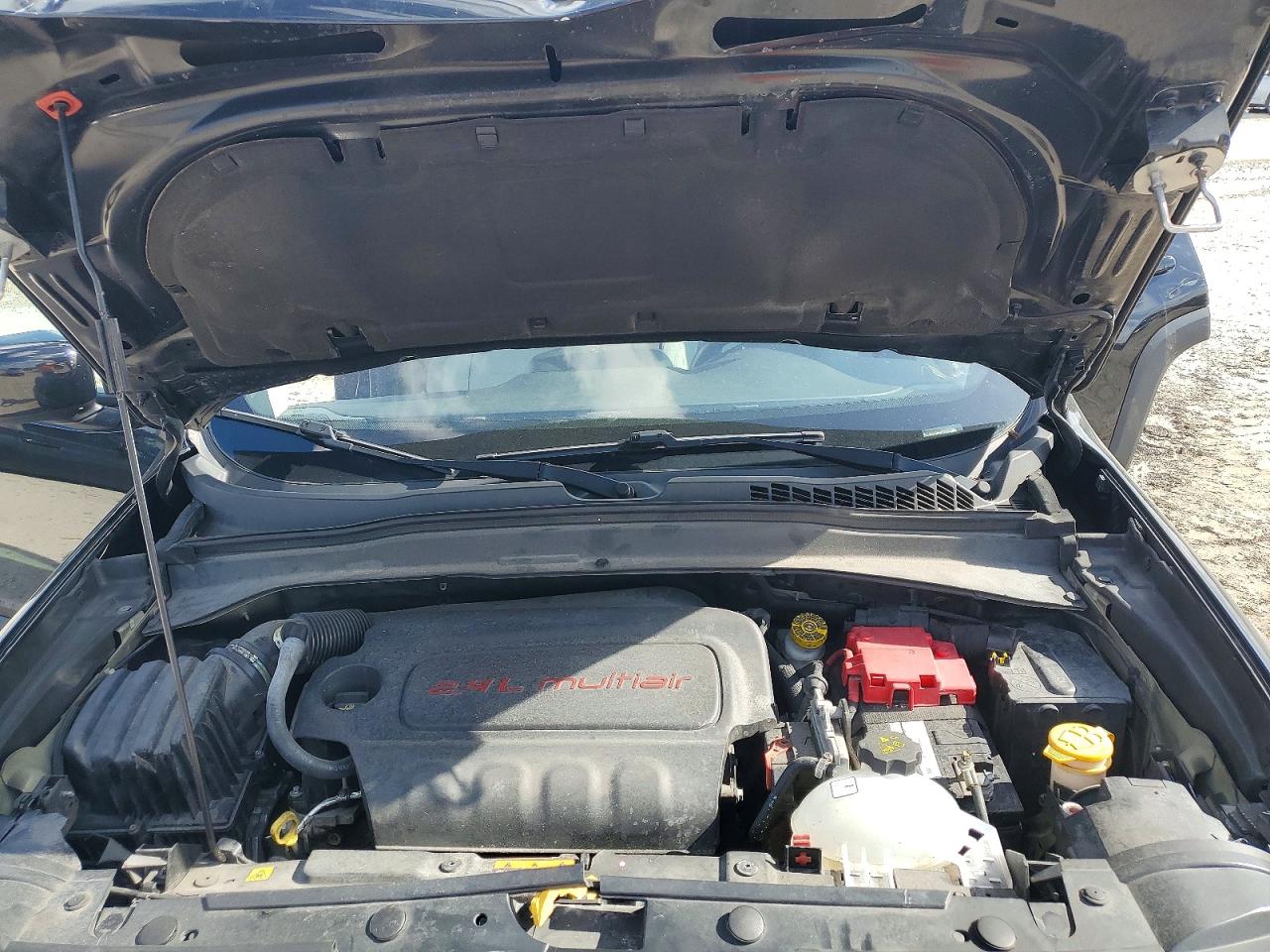 2019 JEEP RENEGADE LATITUDE photo 23