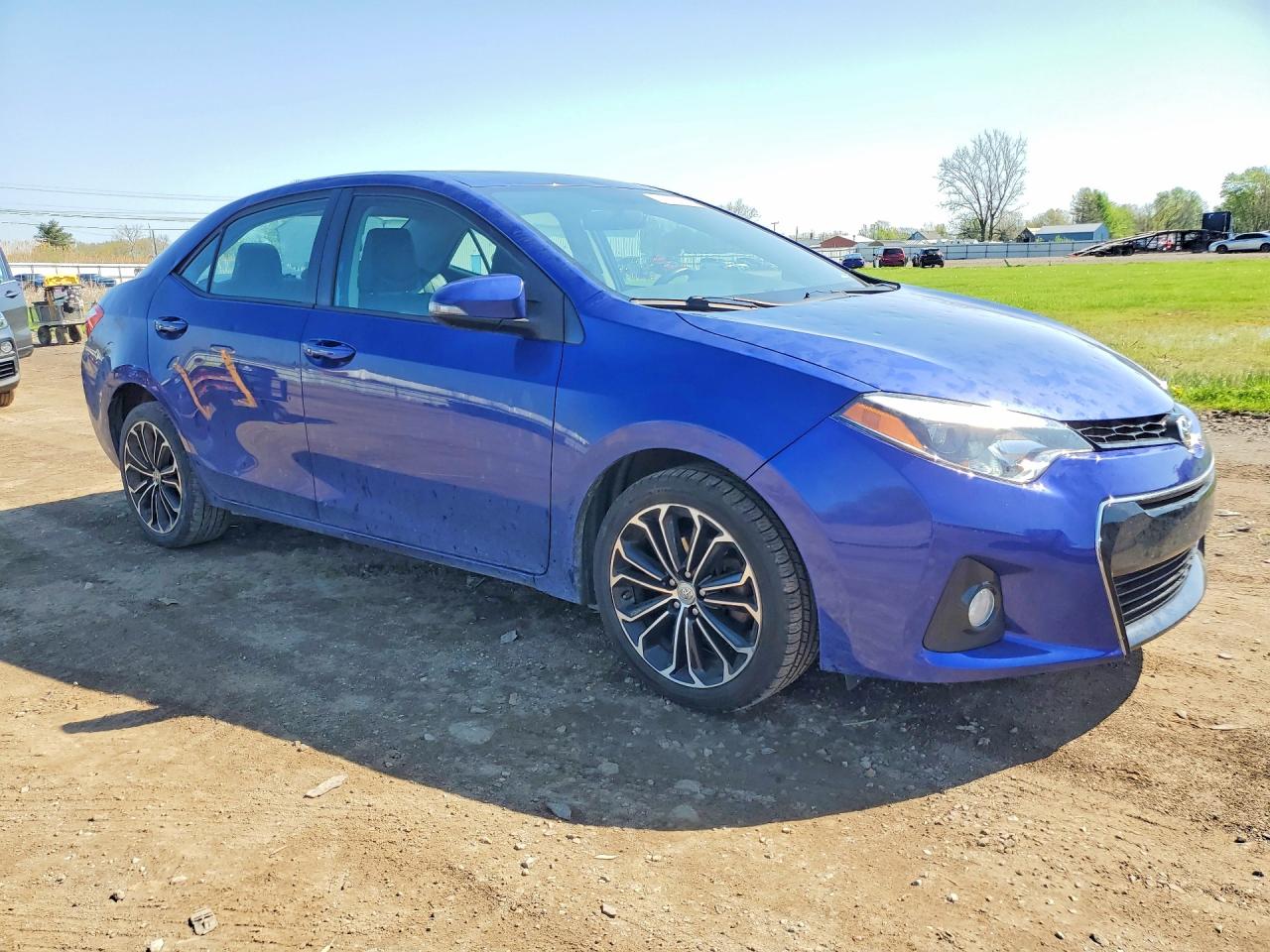 2014 TOYOTA COROLLA S PLUS photo 4