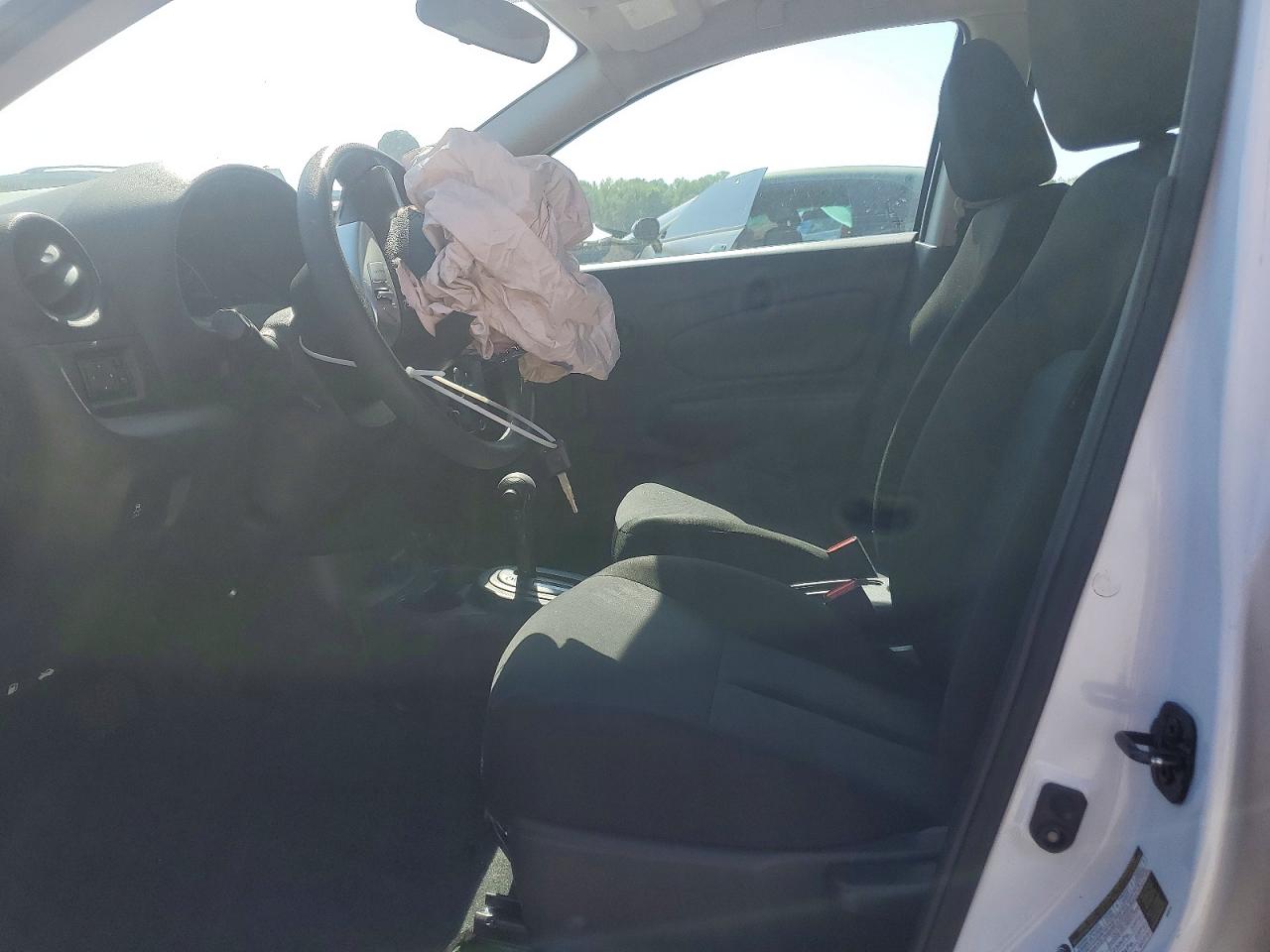 2018 NISSAN VERSA S PLUS photo 19