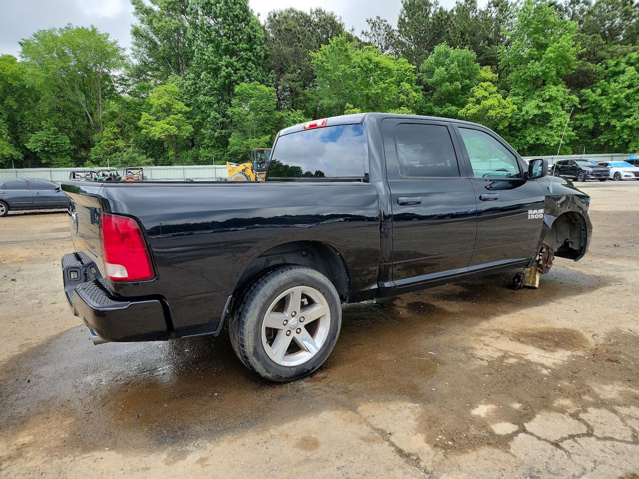 2013 RAM 1500 ST photo 5