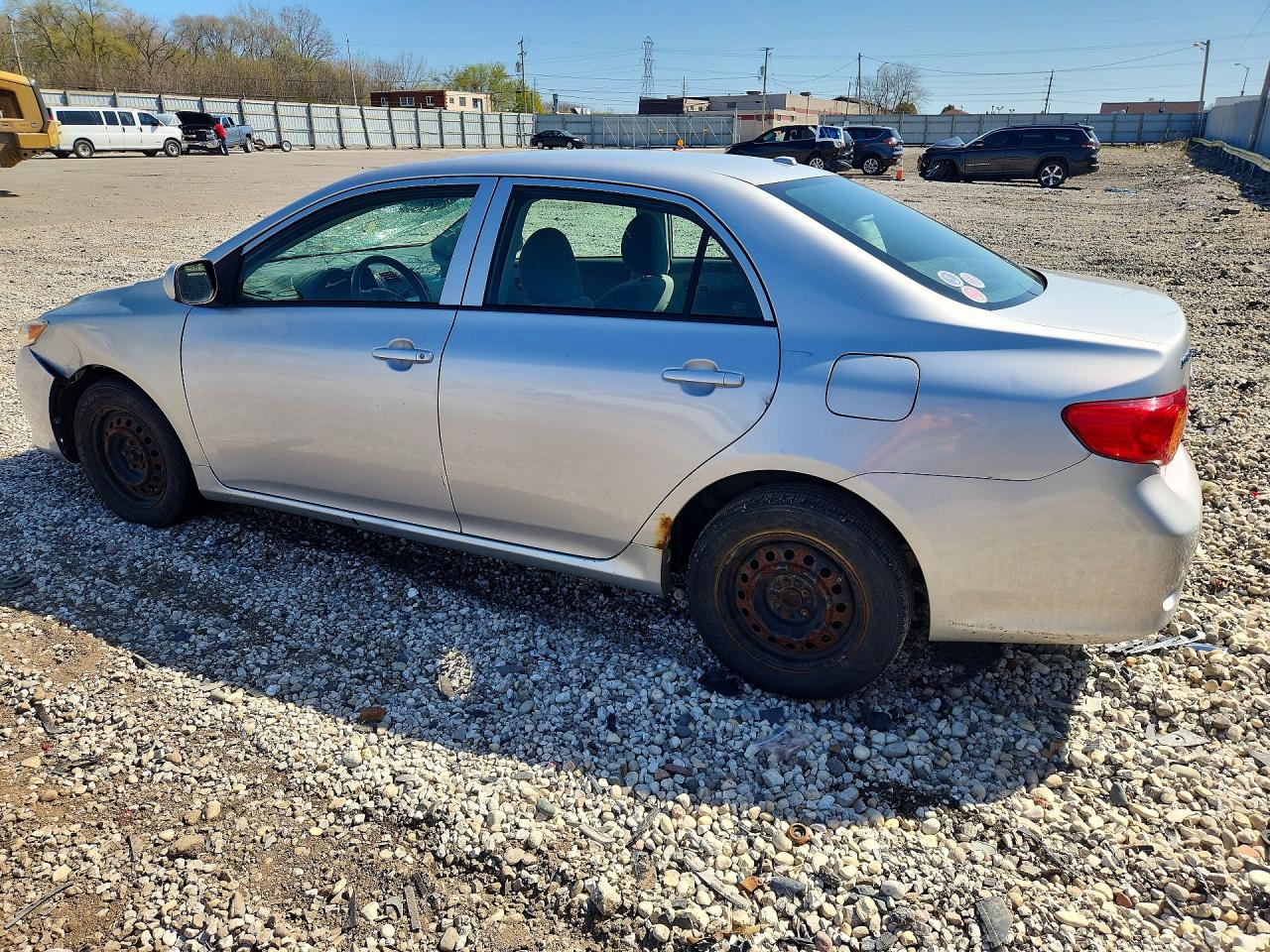 2009 TOYOTA COROLLA LE photo 3