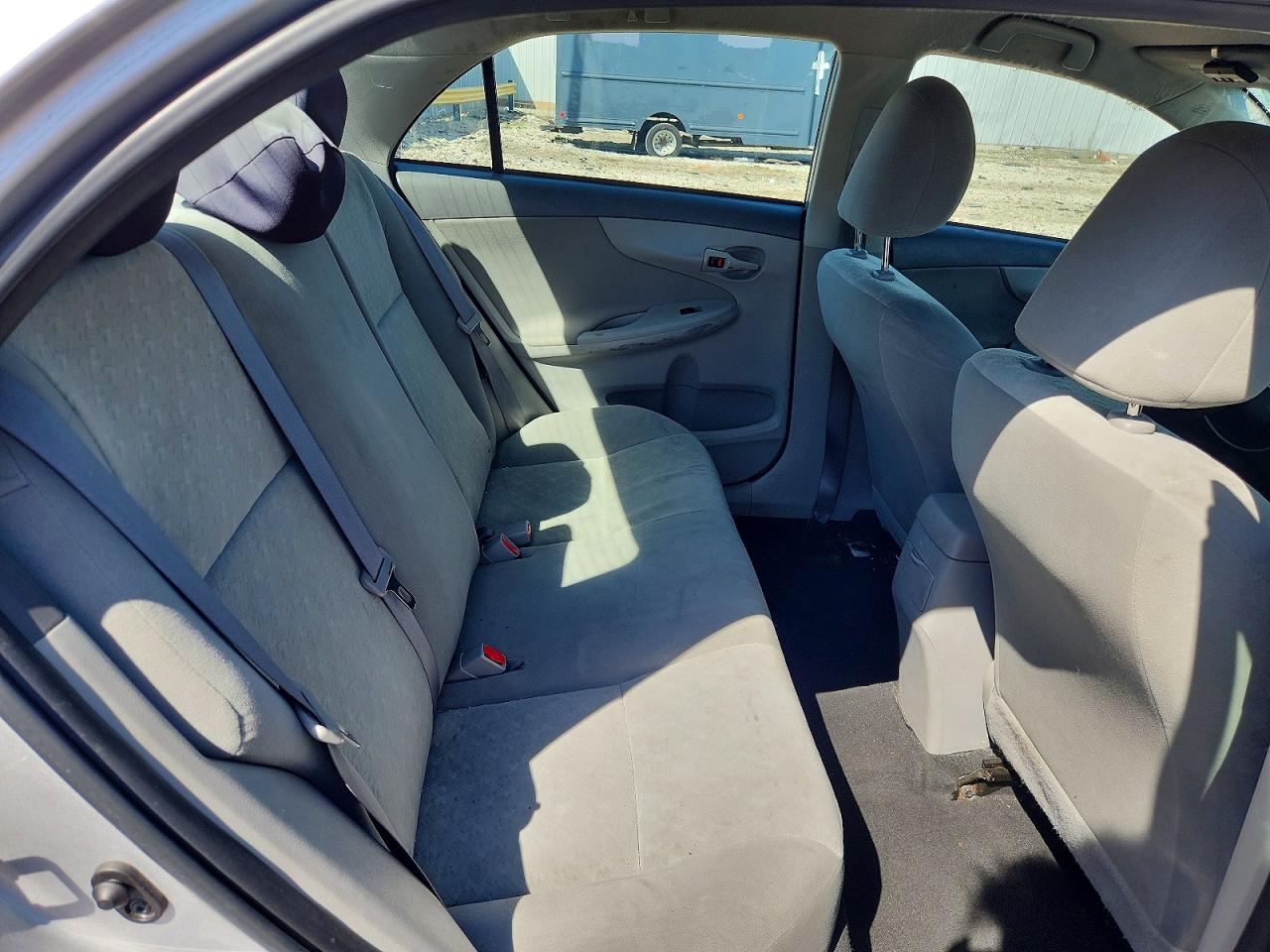 2009 TOYOTA COROLLA LE photo 19