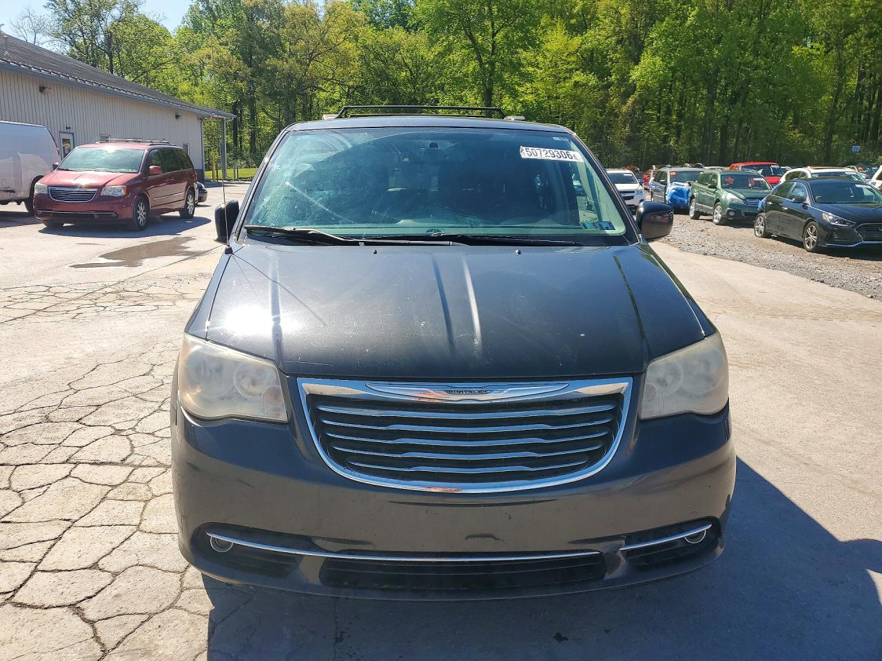 2012 CHRYSLER TOWN & COUNTRY TOURING photo 9