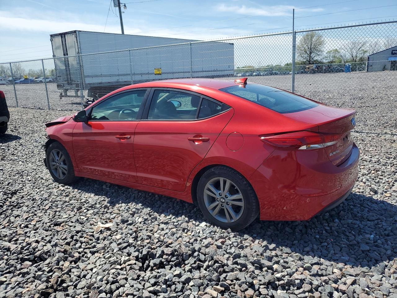 2017 HYUNDAI ELANTRA SE photo 3