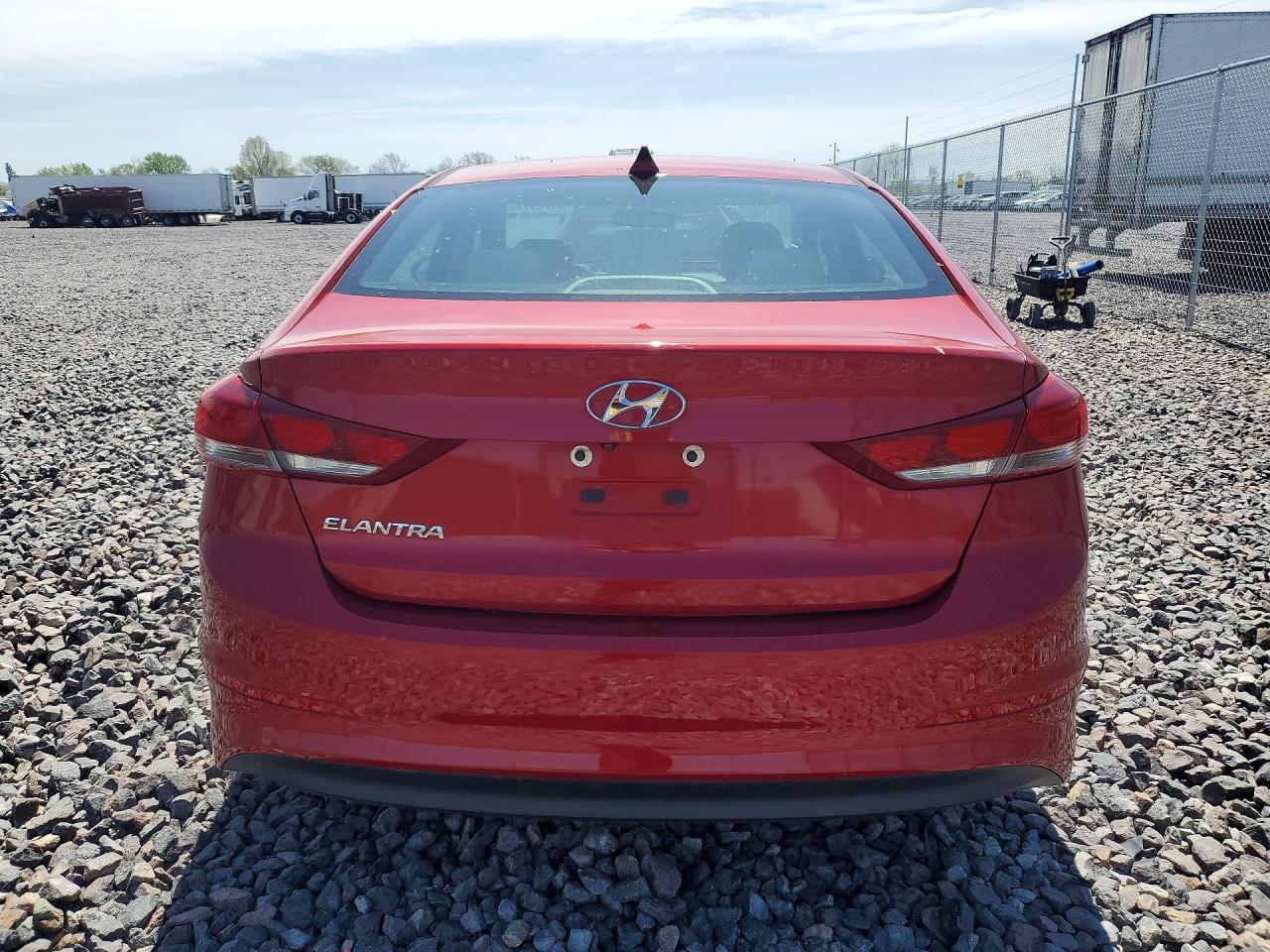 2017 HYUNDAI ELANTRA SE photo 11