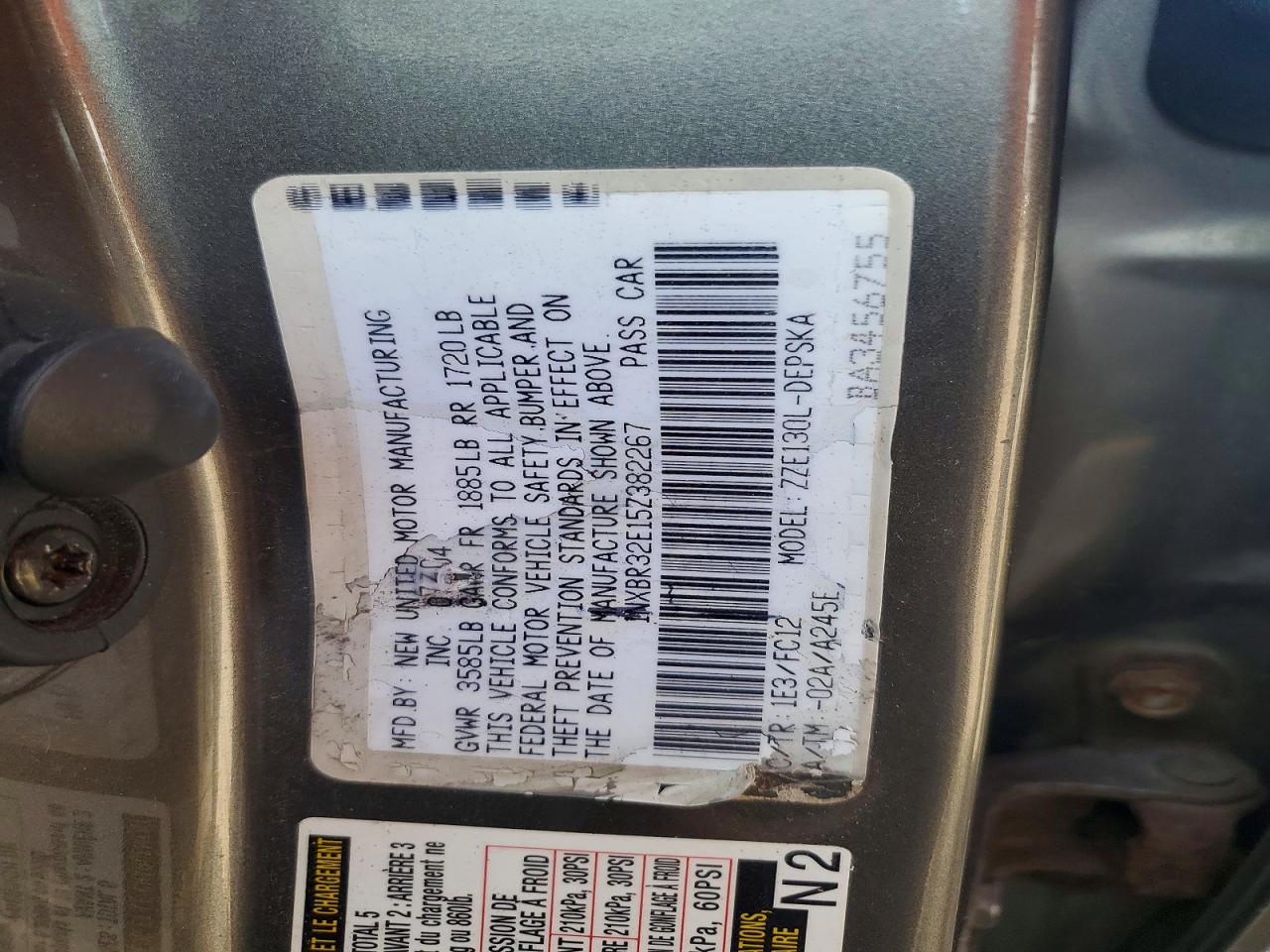 2005 TOYOTA COROLLA S photo 25