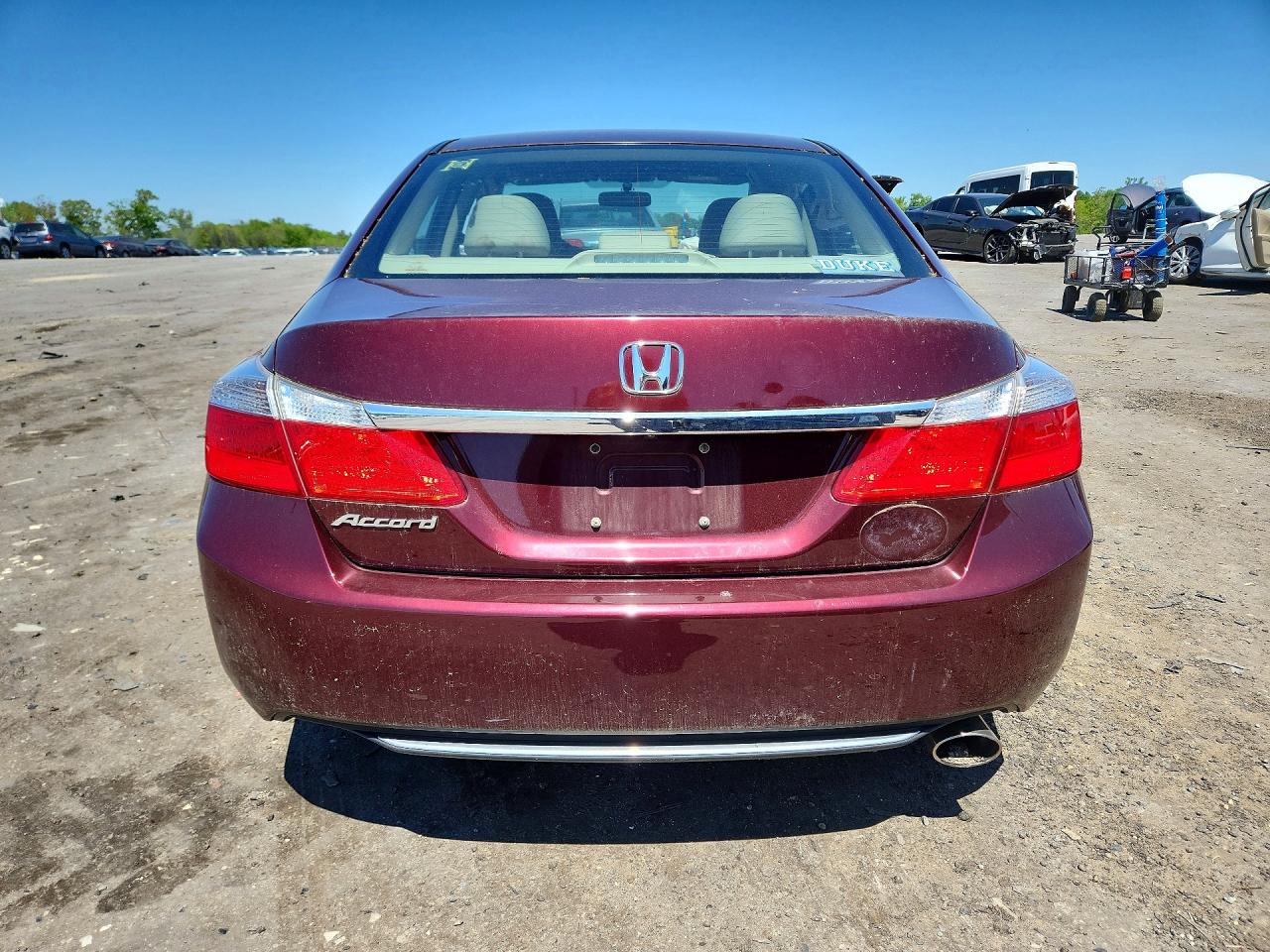 2014 HONDA ACCORD LX photo 16