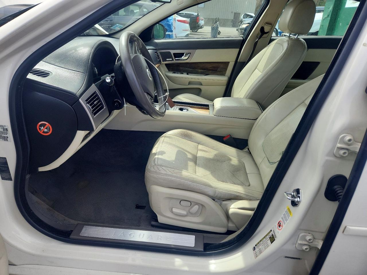 2009 JAGUAR XF PREMIUM LUXURY photo 13