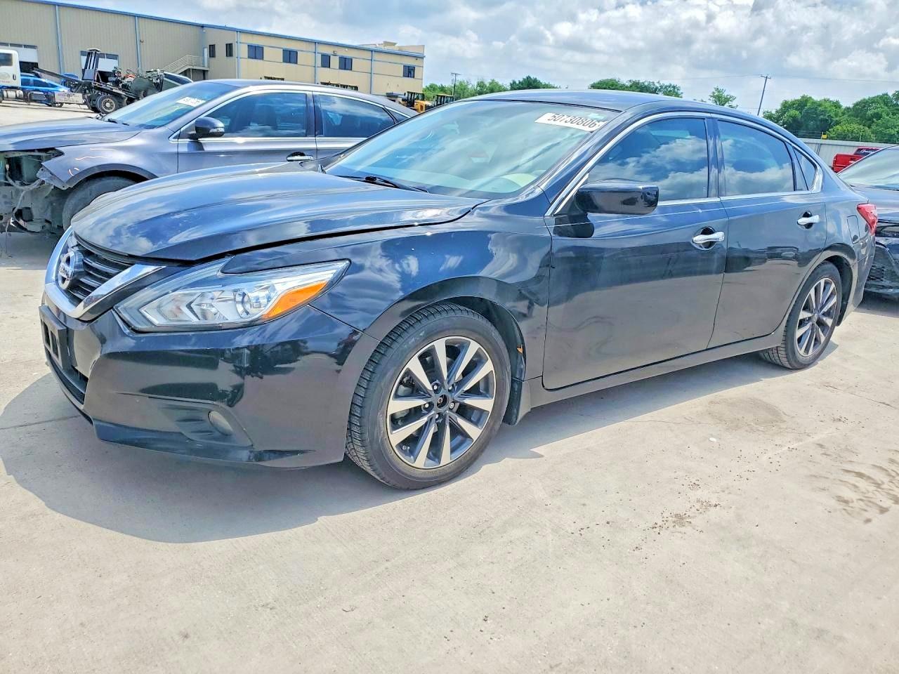 2017 NISSAN ALTIMA