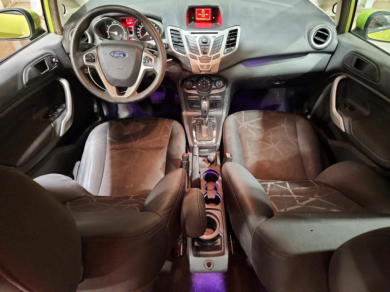 2012 FORD FIESTA SE photo 15
