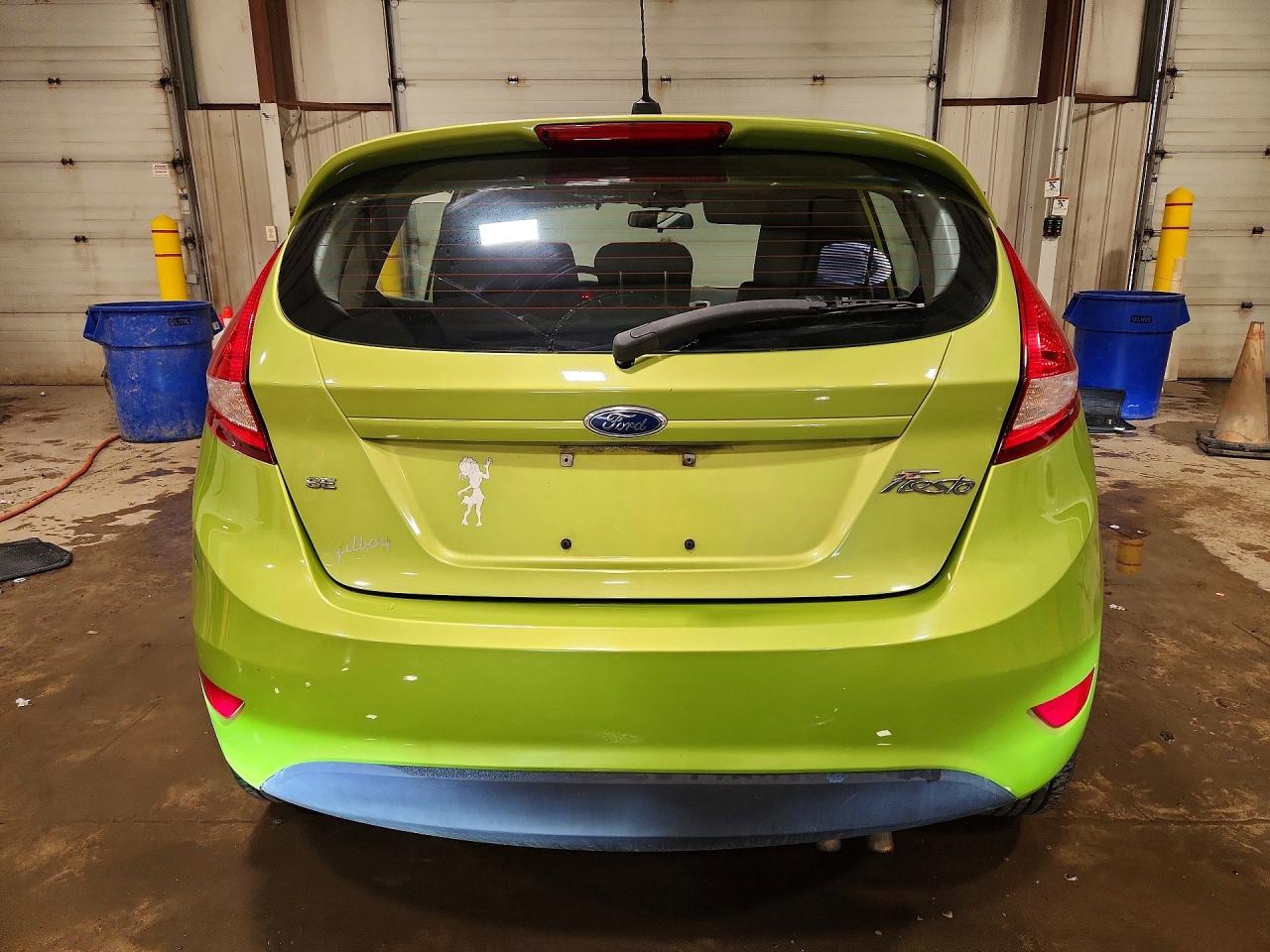 2012 FORD FIESTA SE photo 11